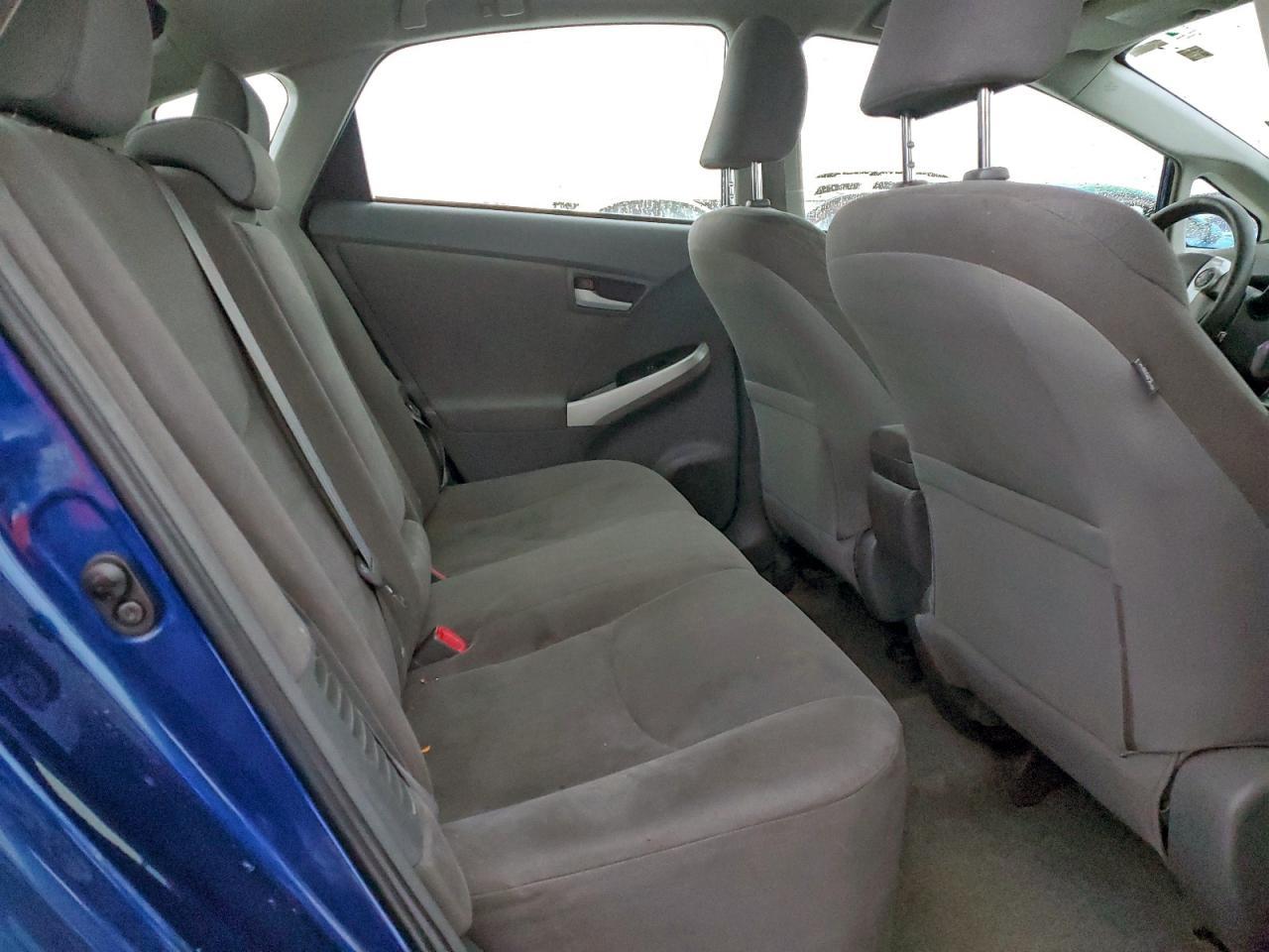 2011 TOYOTA PRIUS