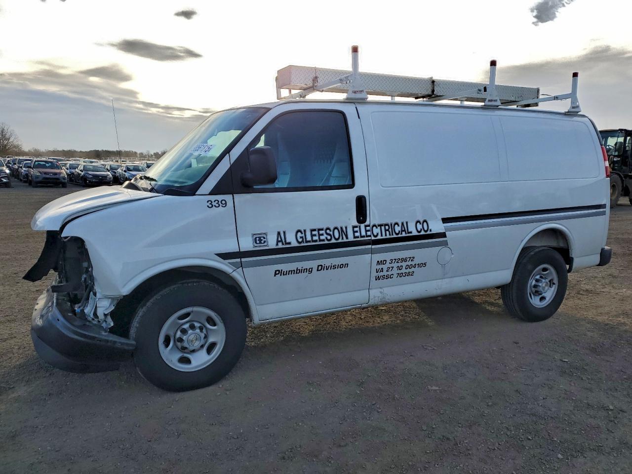 2025 CHEVROLET Express 3500