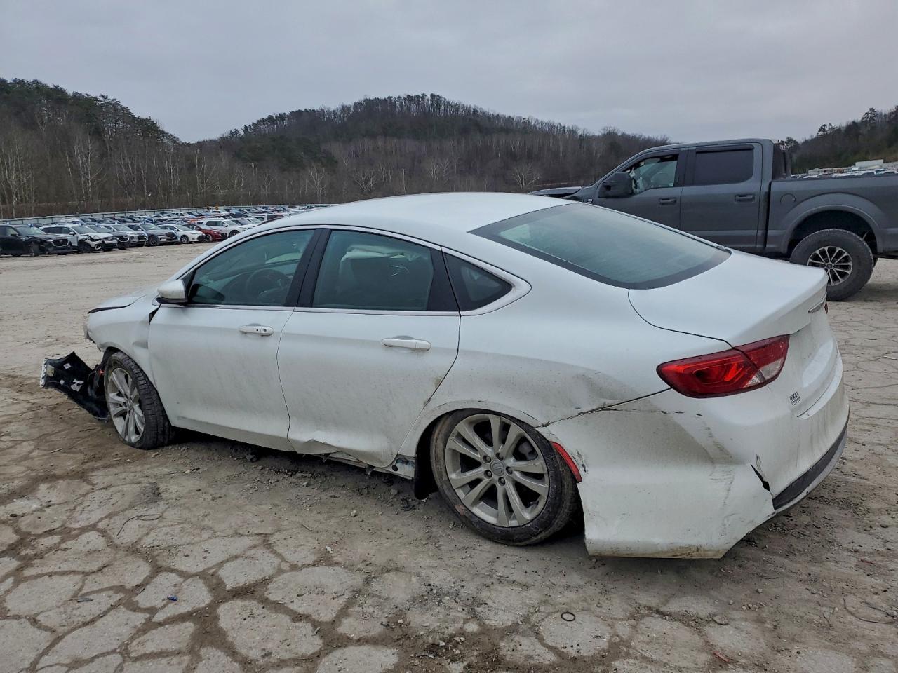 2016 CHRYSLER 200