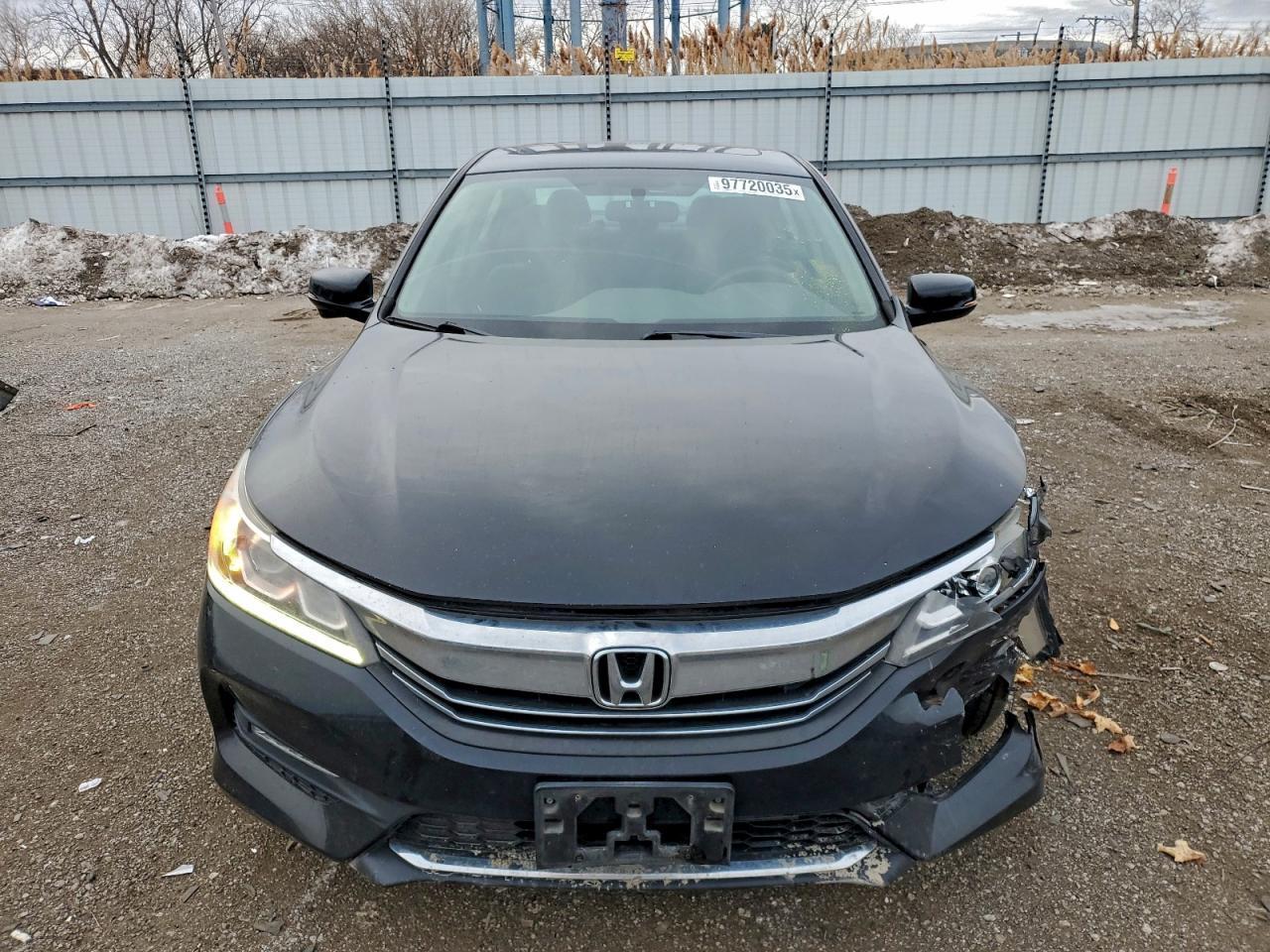2017 HONDA ACCORD