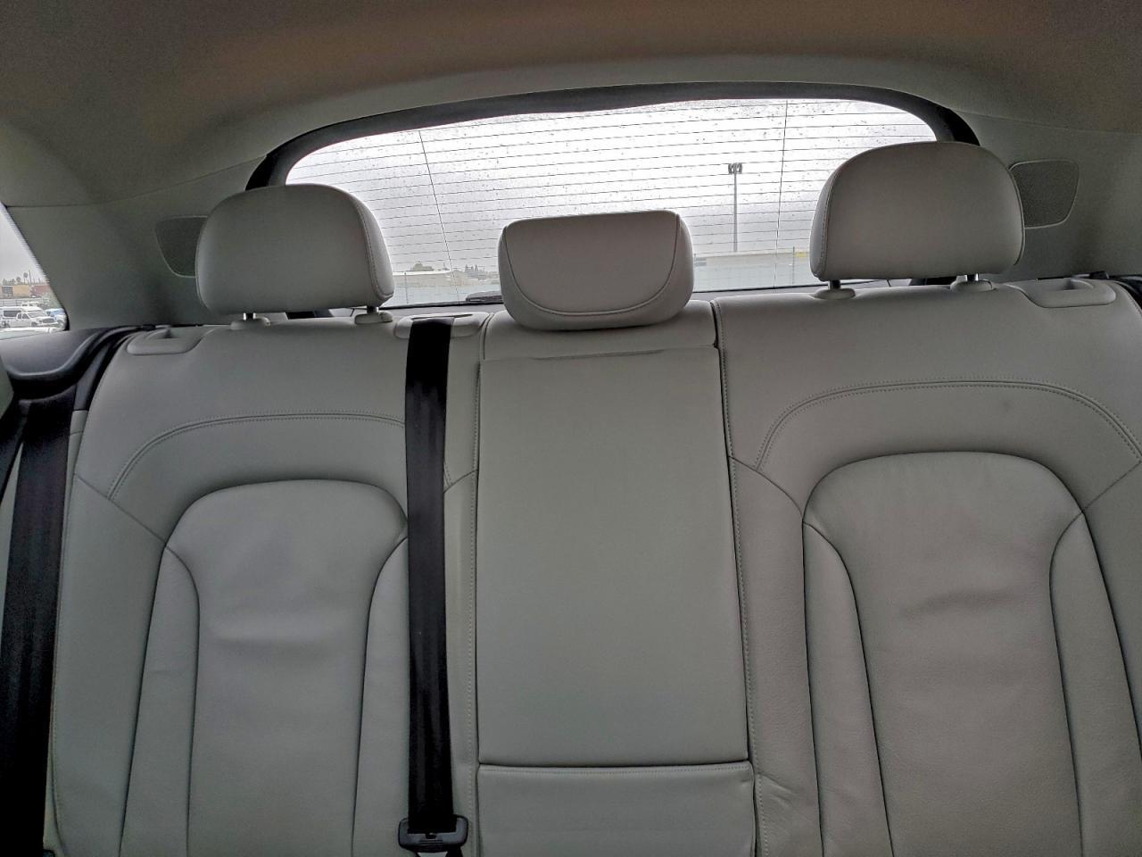 2015 AUDI Q3
