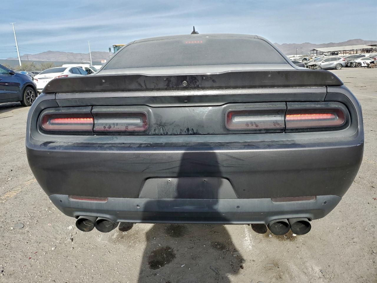 2016 DODGE Challenger