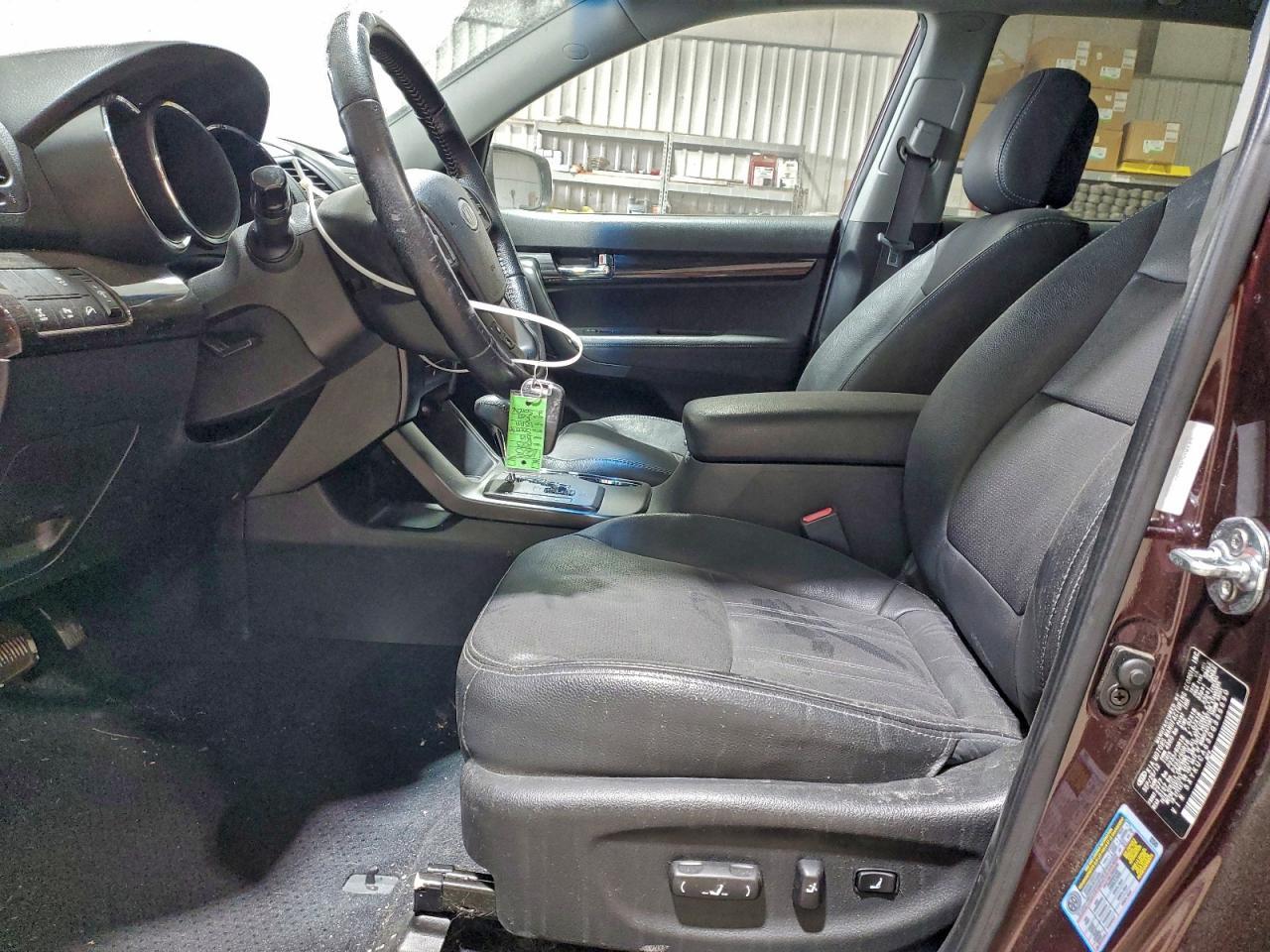 2013 KIA SORENTO