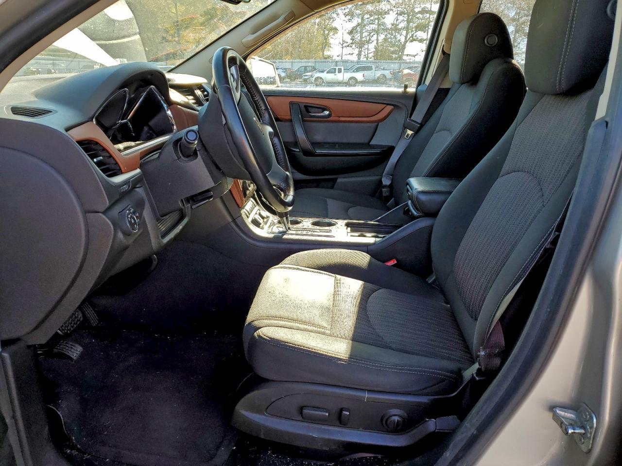 2015 CHEVROLET TRAVERSE