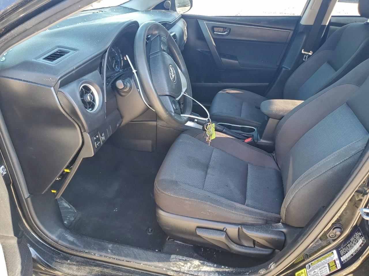 2017 TOYOTA COROLLA