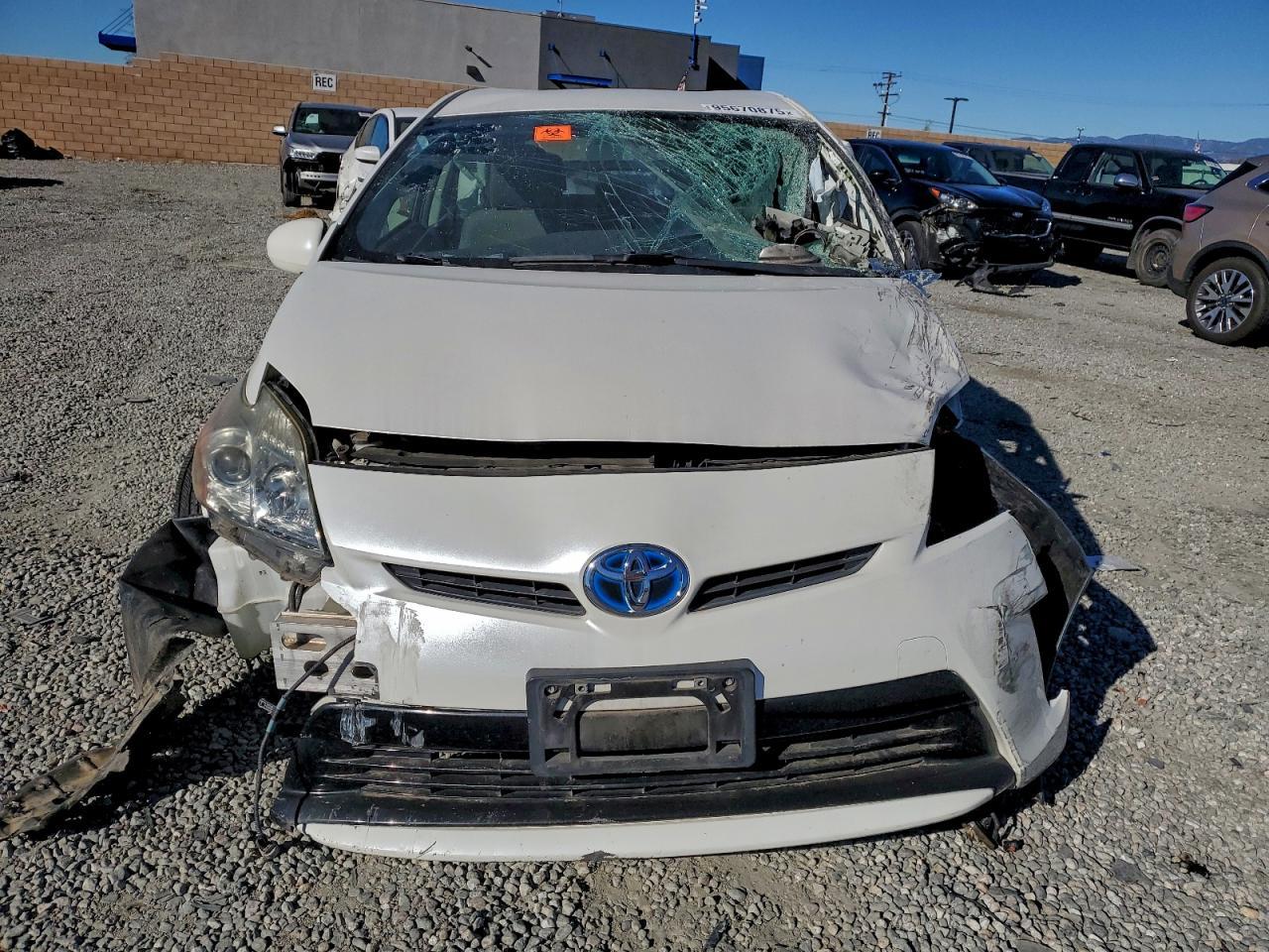 2014 TOYOTA PRIUS