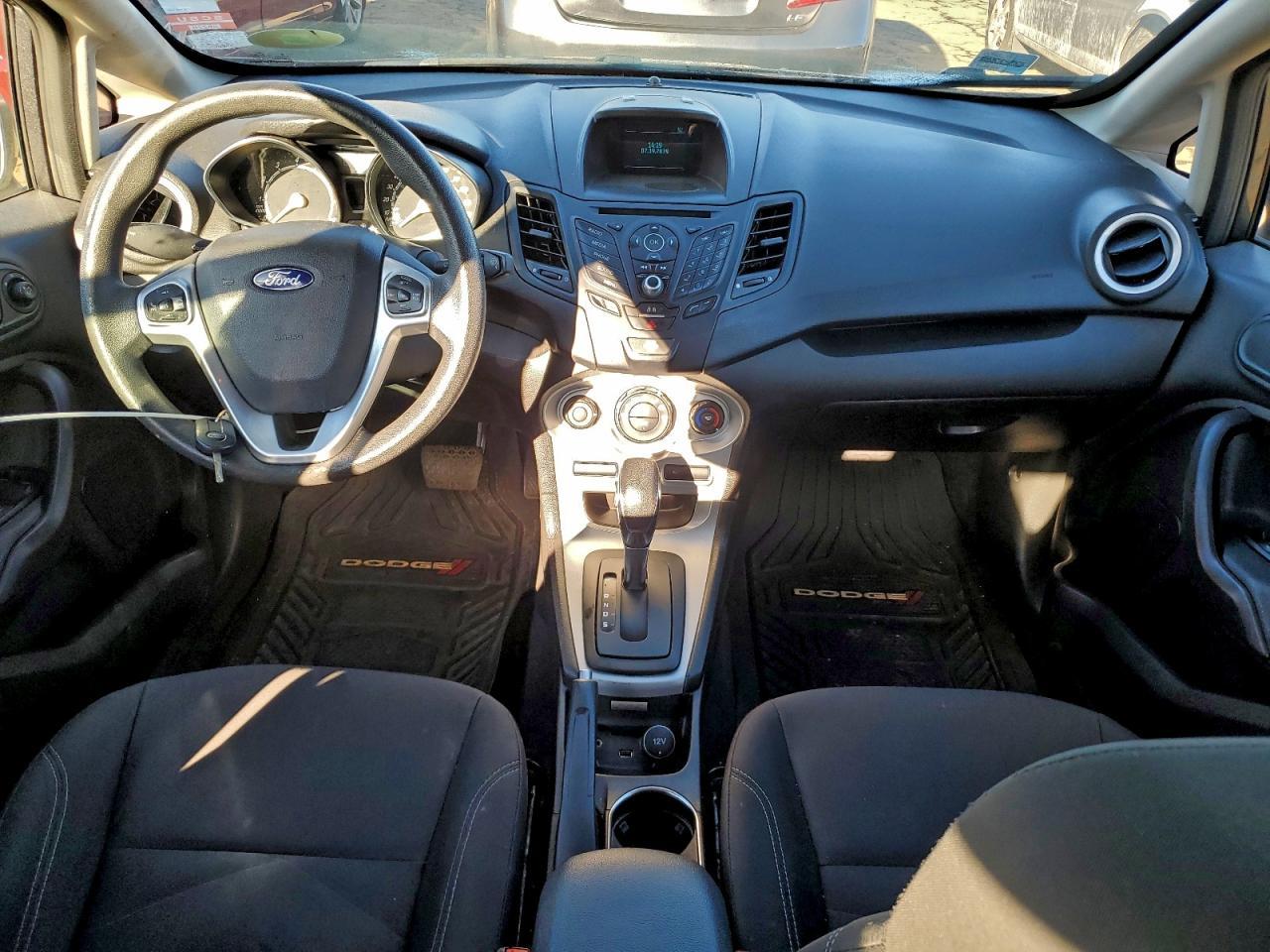 2017 FORD Fiesta