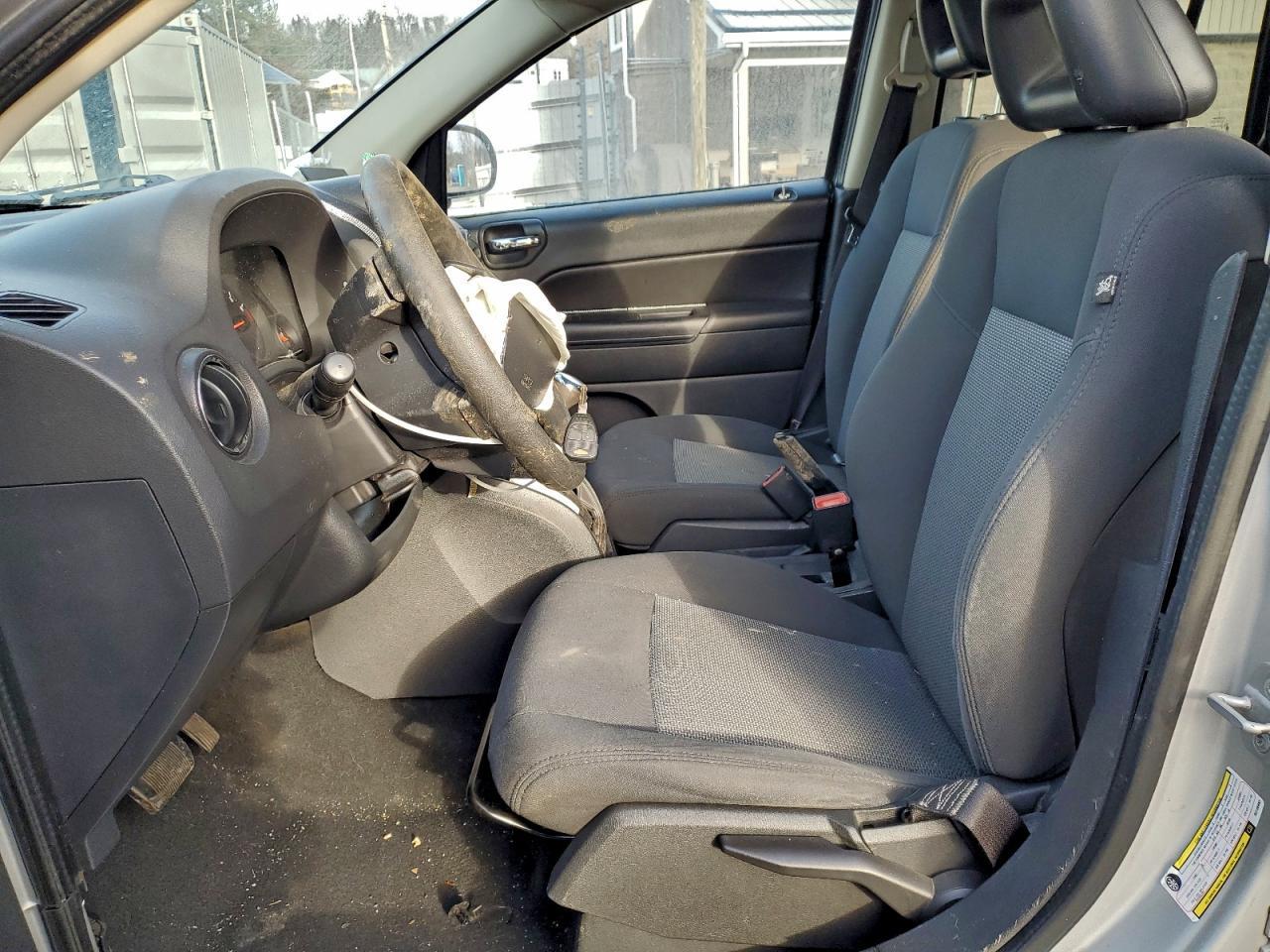 2009 JEEP Compass
