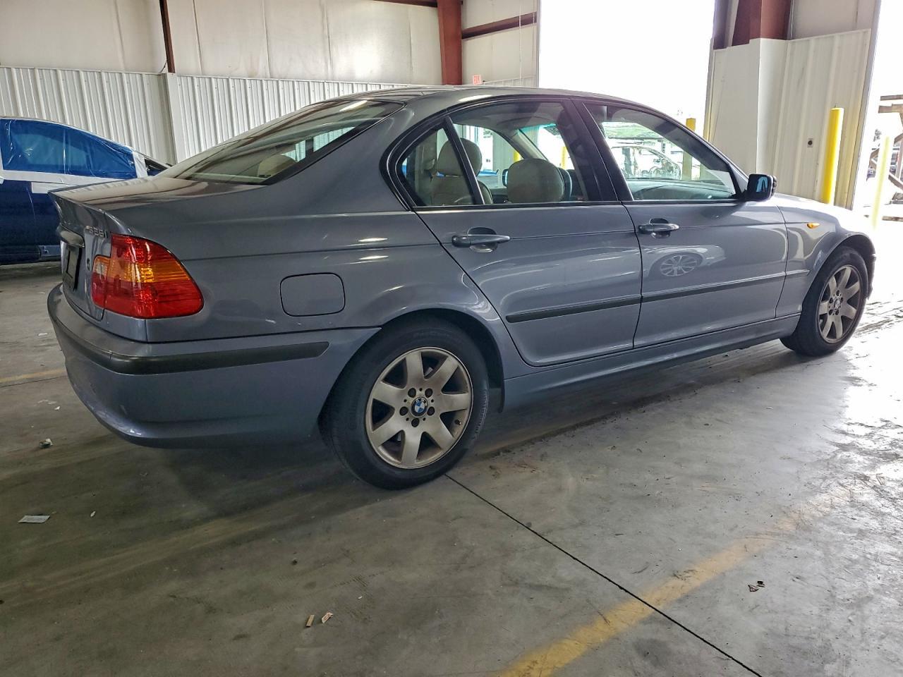 2002 BMW 3 SERIES