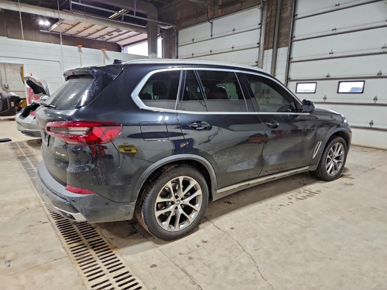 2021 BMW X5
