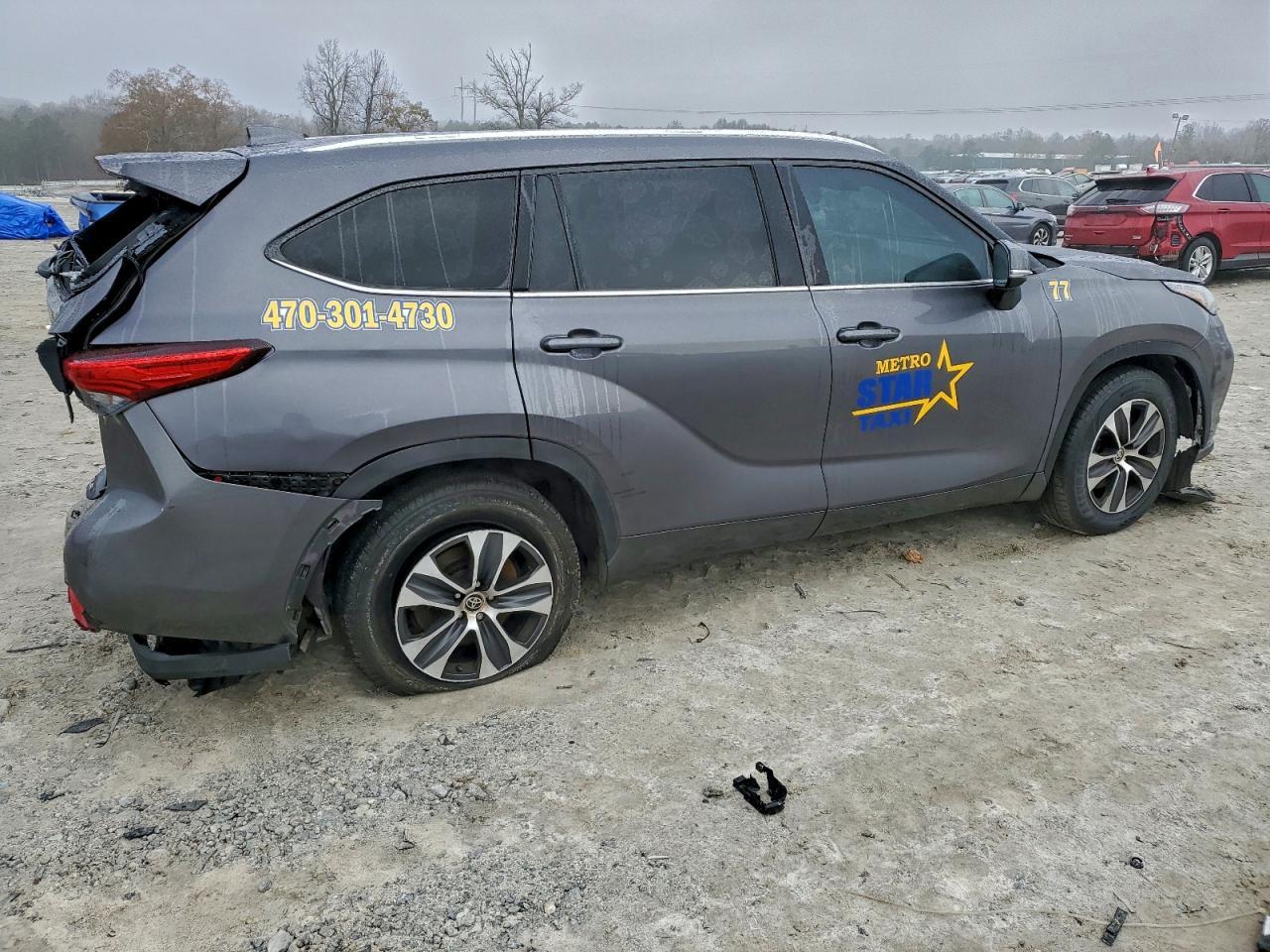 2021 TOYOTA HIGHLANDER