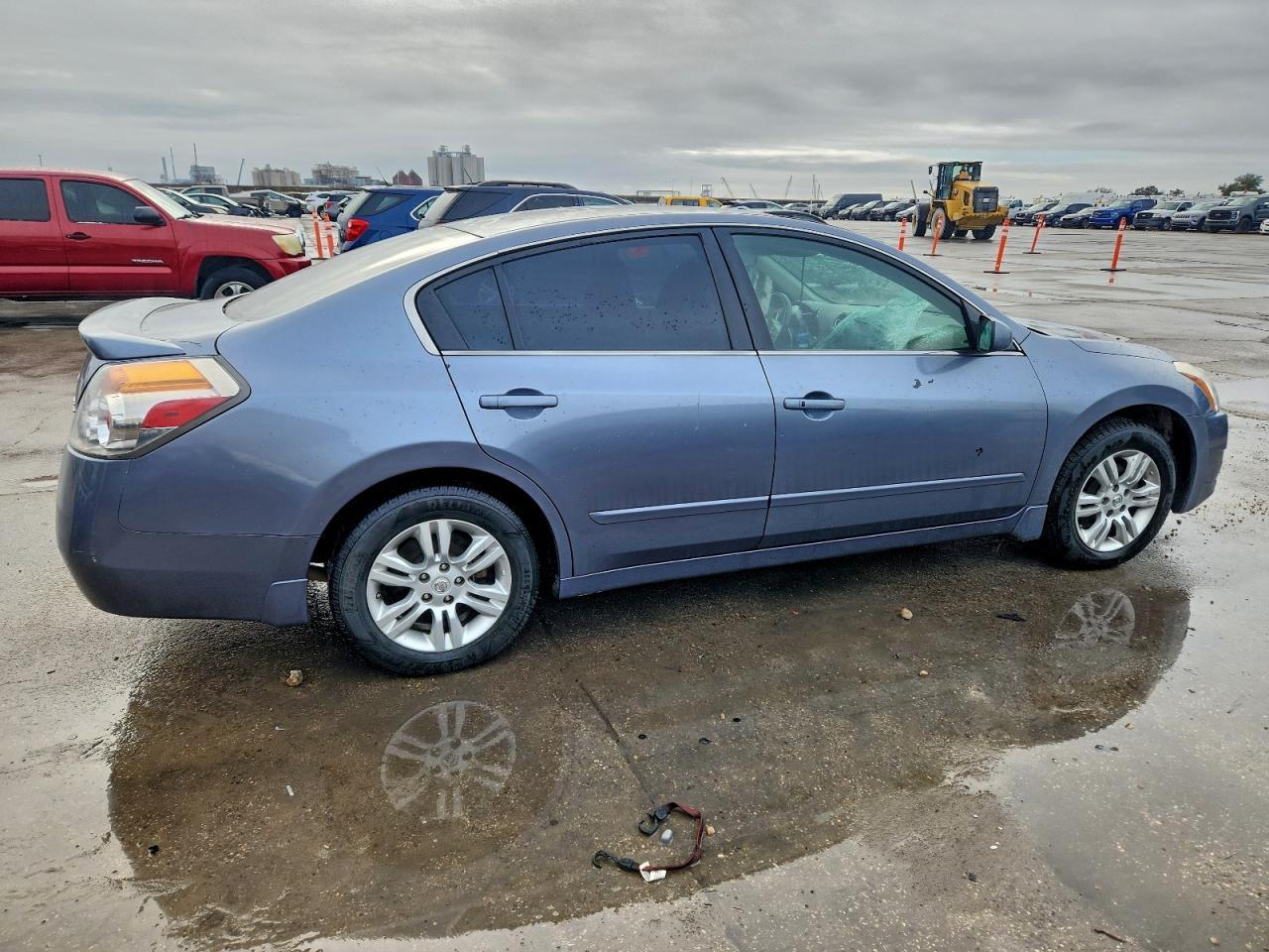 2012 NISSAN ALTIMA