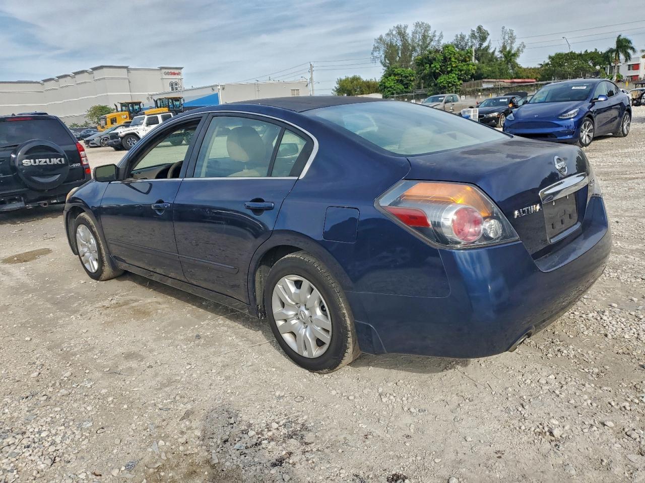 2012 NISSAN ALTIMA