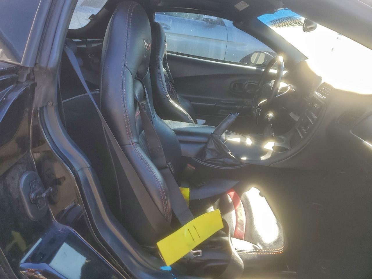 2001 CHEVROLET CORVETTE