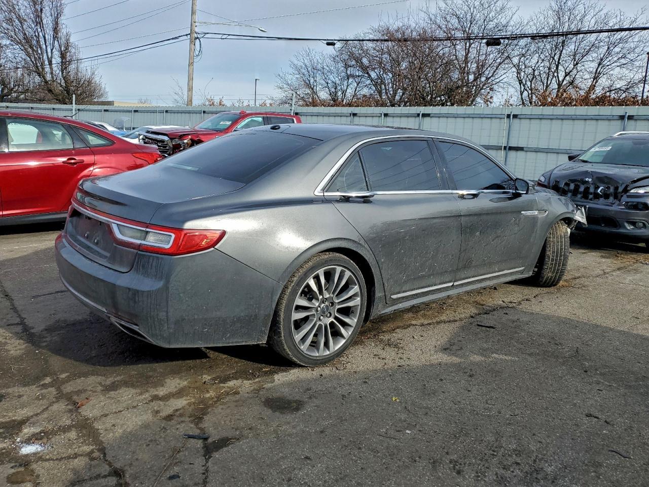 2017 LINCOLN Continental