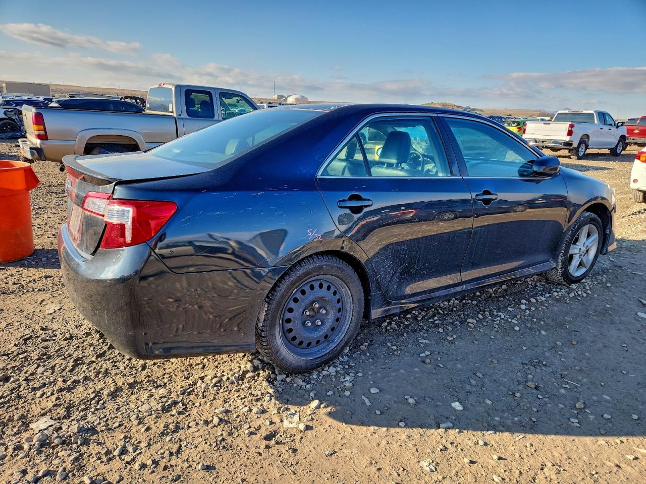 2012 TOYOTA CAMRY
