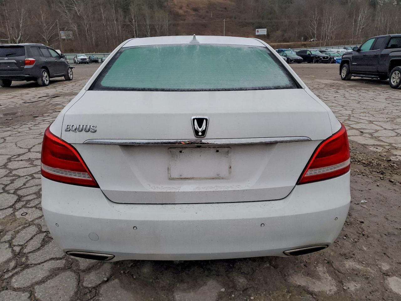 2016 HYUNDAI Equus
