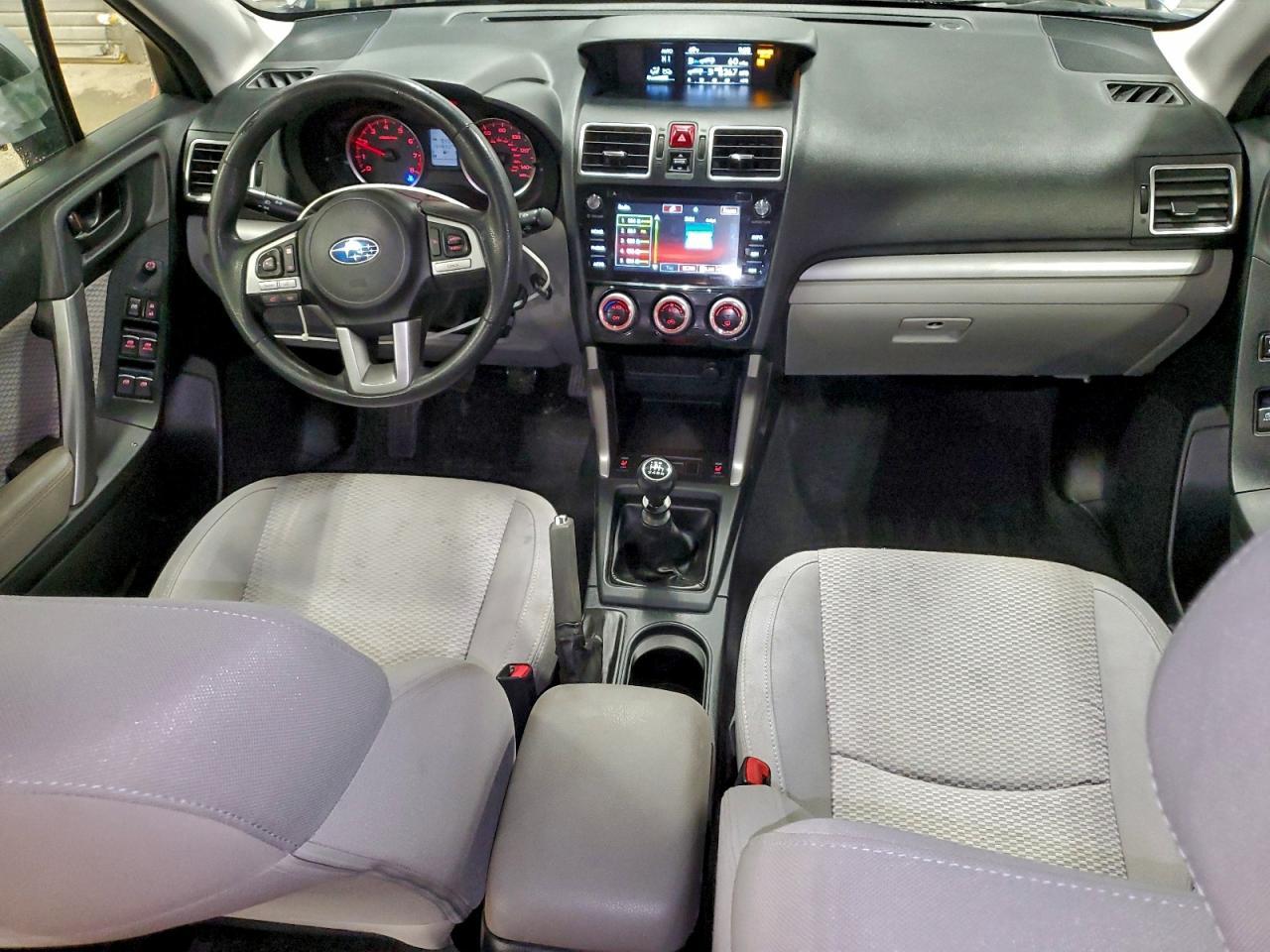2017 SUBARU FORESTER