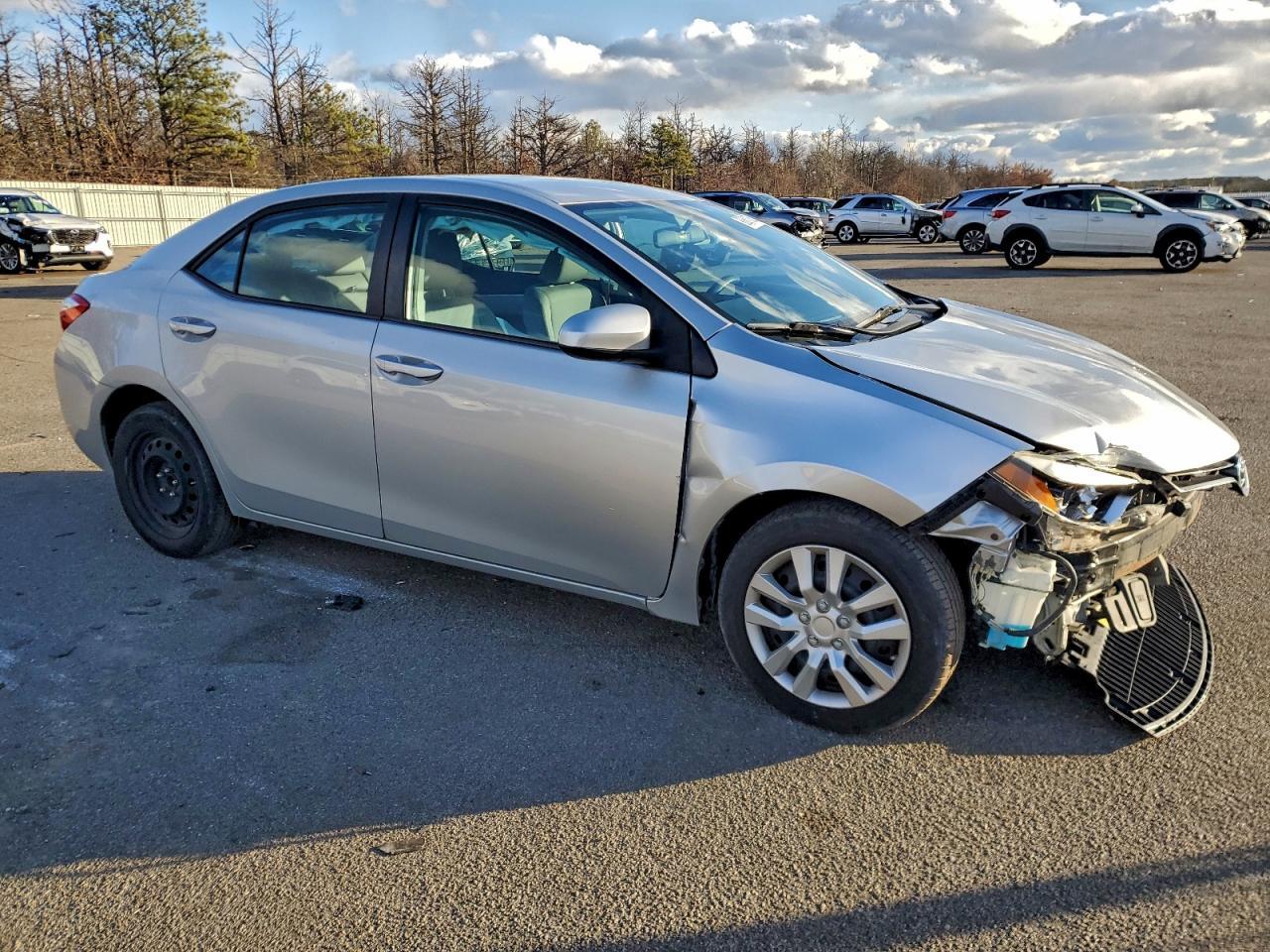 2015 TOYOTA COROLLA