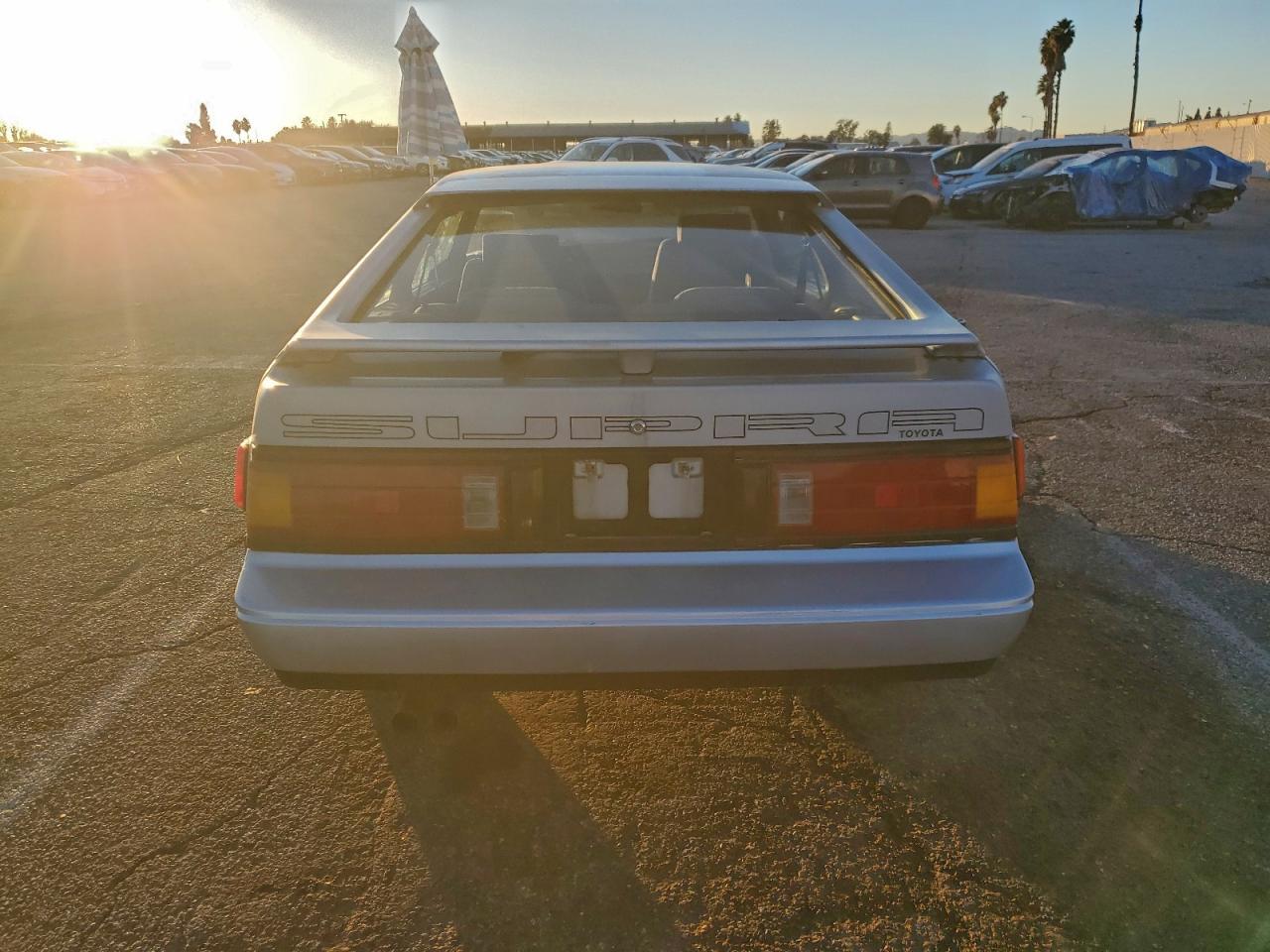 1985 TOYOTA Supra