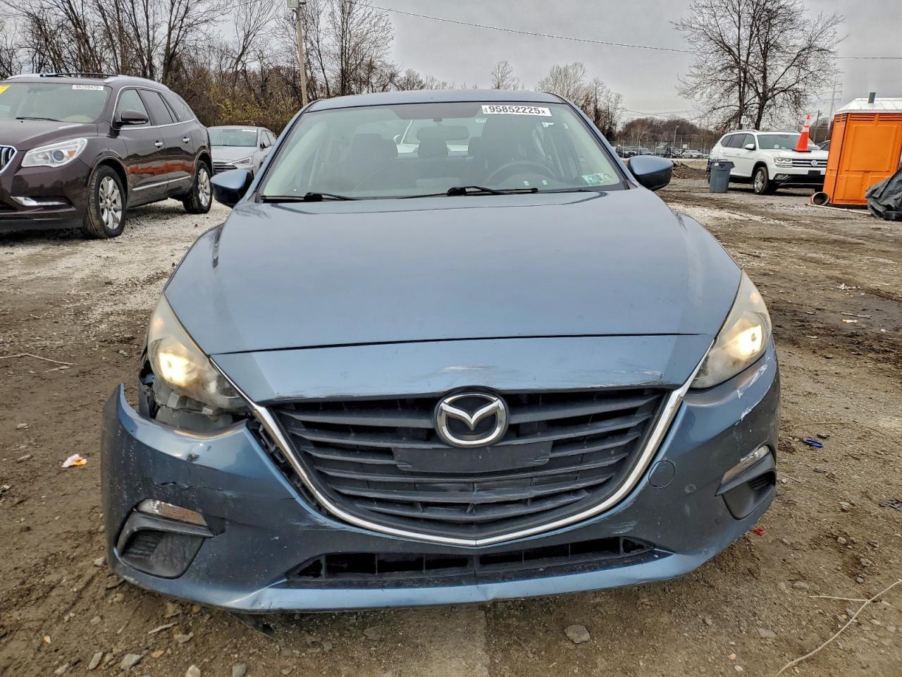 2015 MAZDA 3