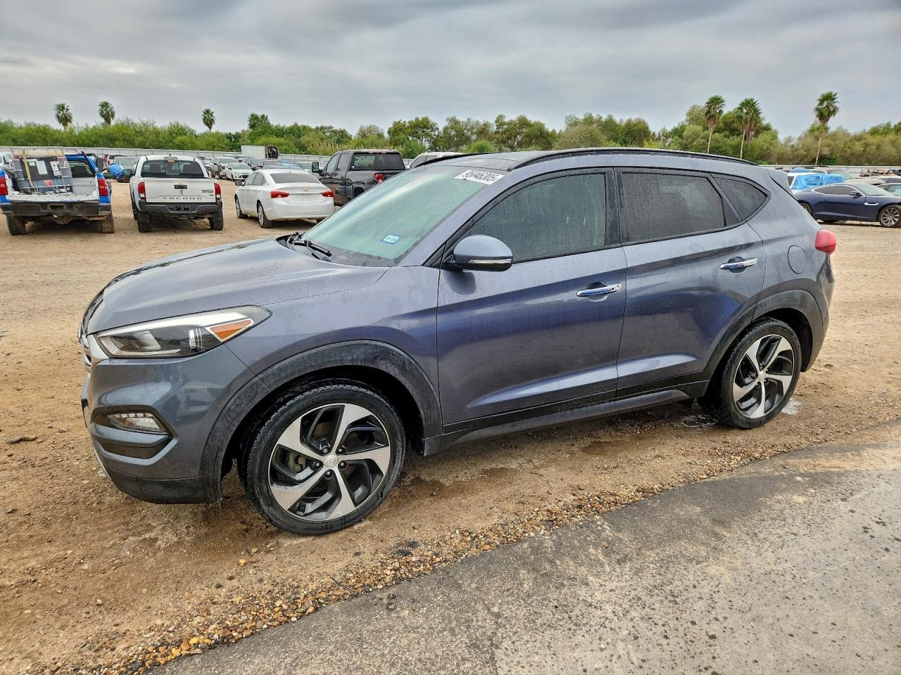 2016 HYUNDAI TUCSON
