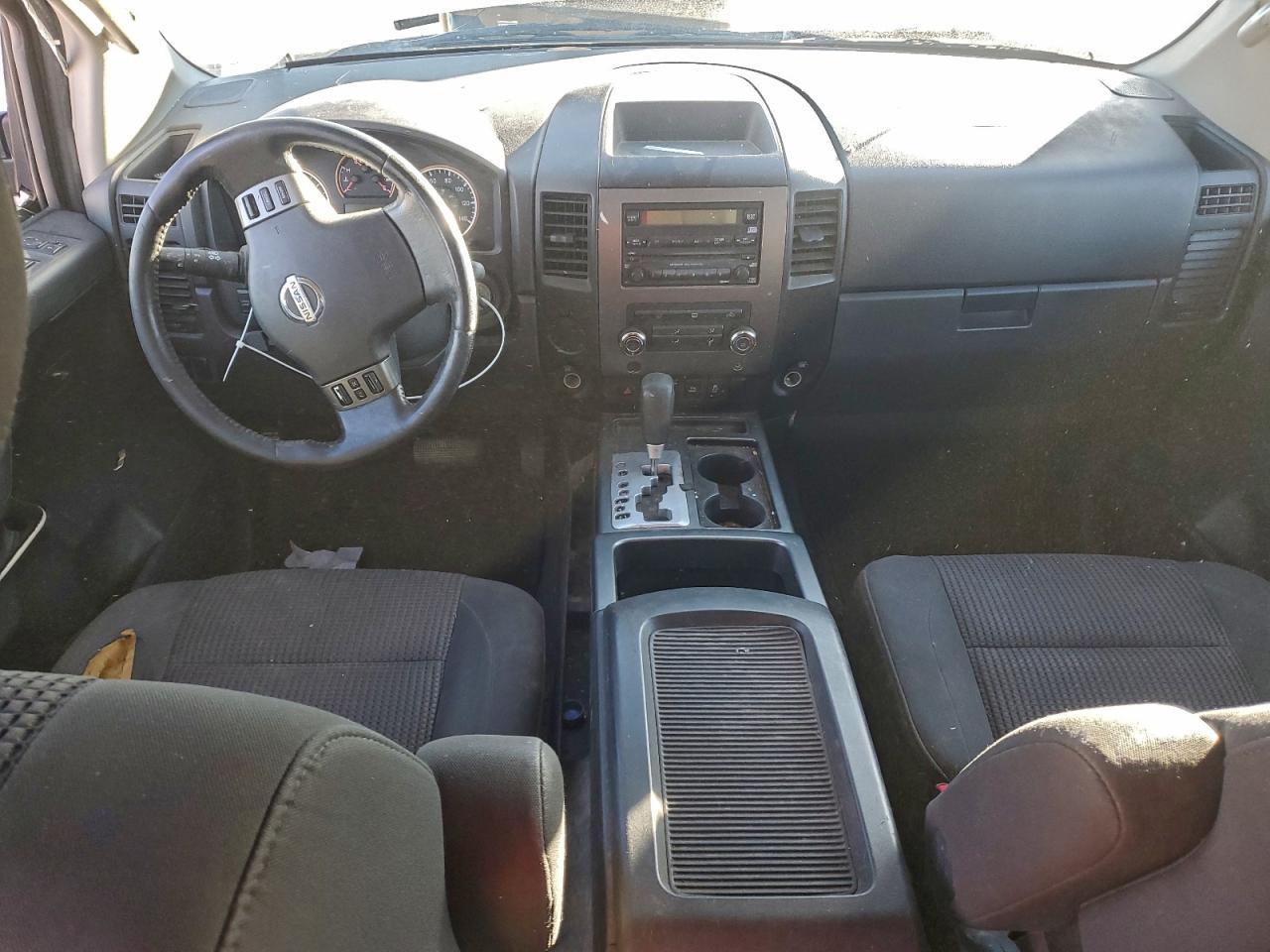 2012 NISSAN Titan