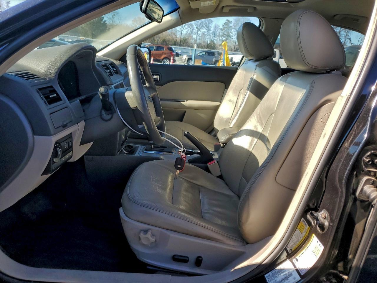 2010 FORD FUSION