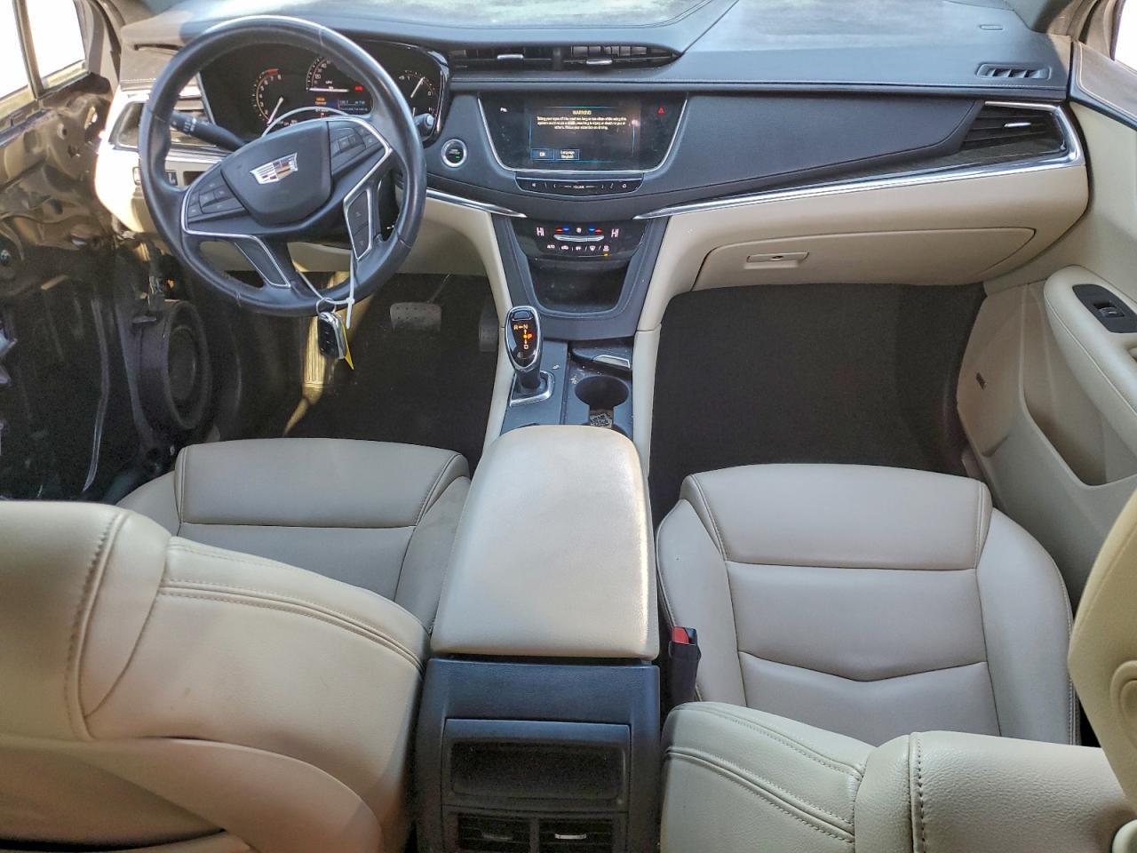 2018 CADILLAC XT5