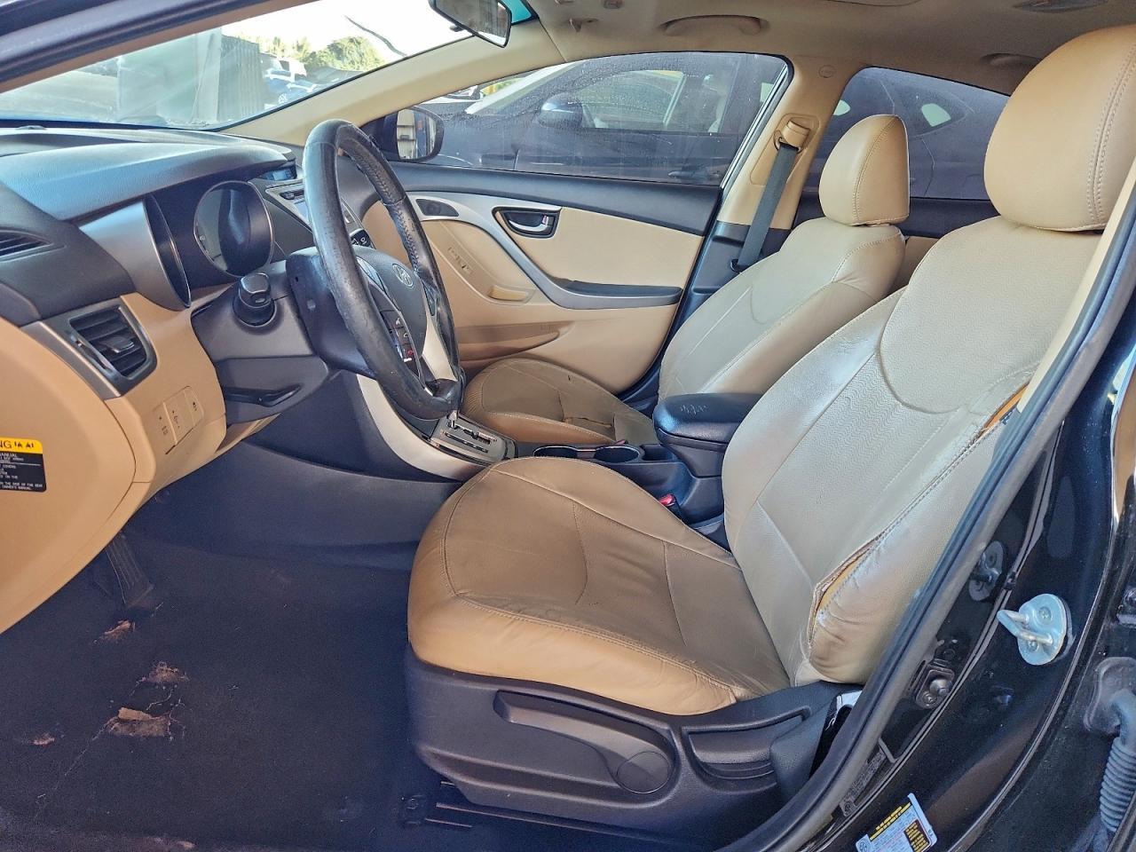 2012 HYUNDAI ELANTRA