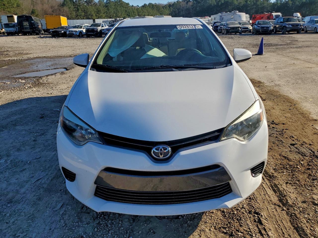 2015 TOYOTA COROLLA
