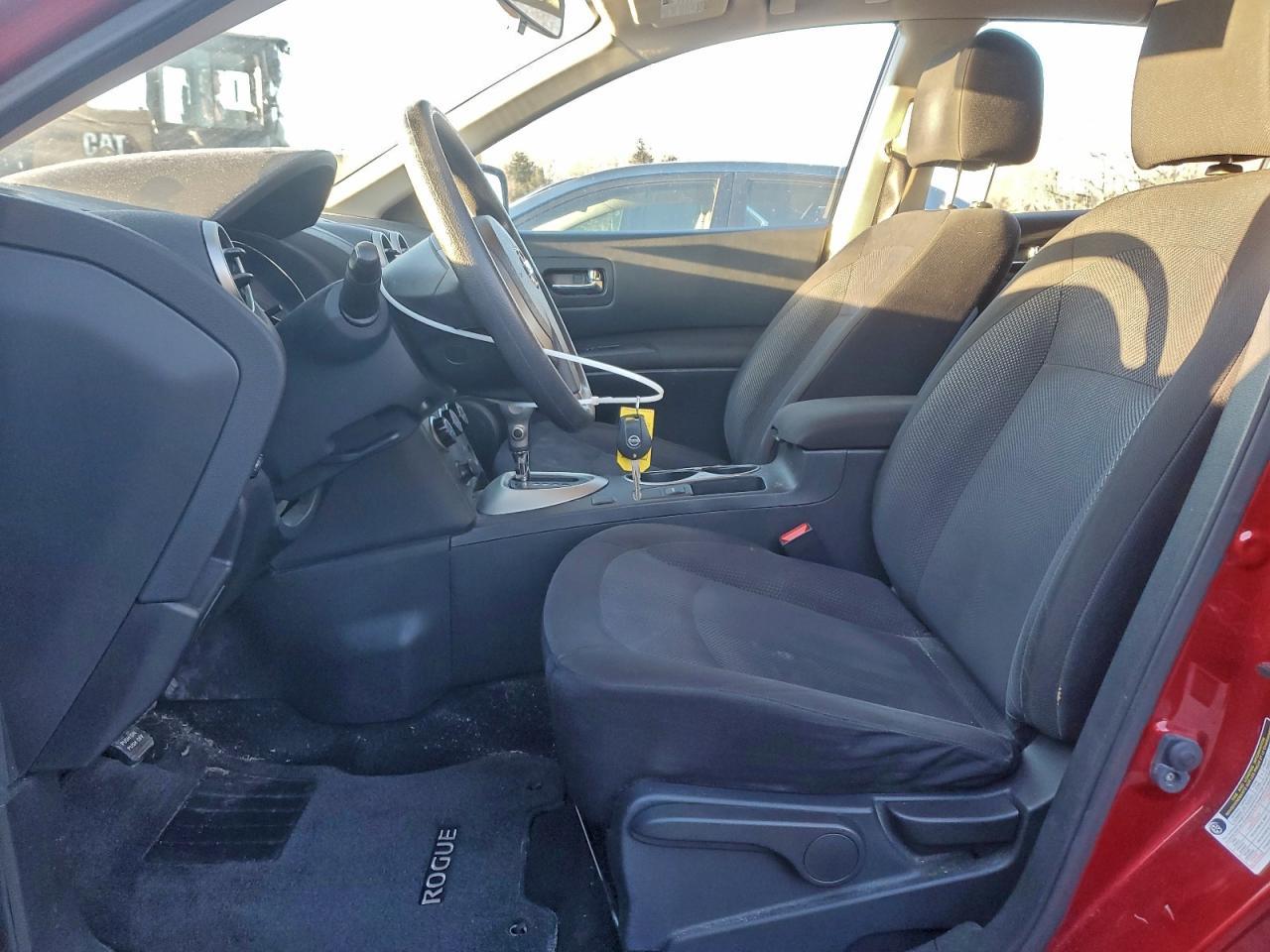 2014 NISSAN ROGUE