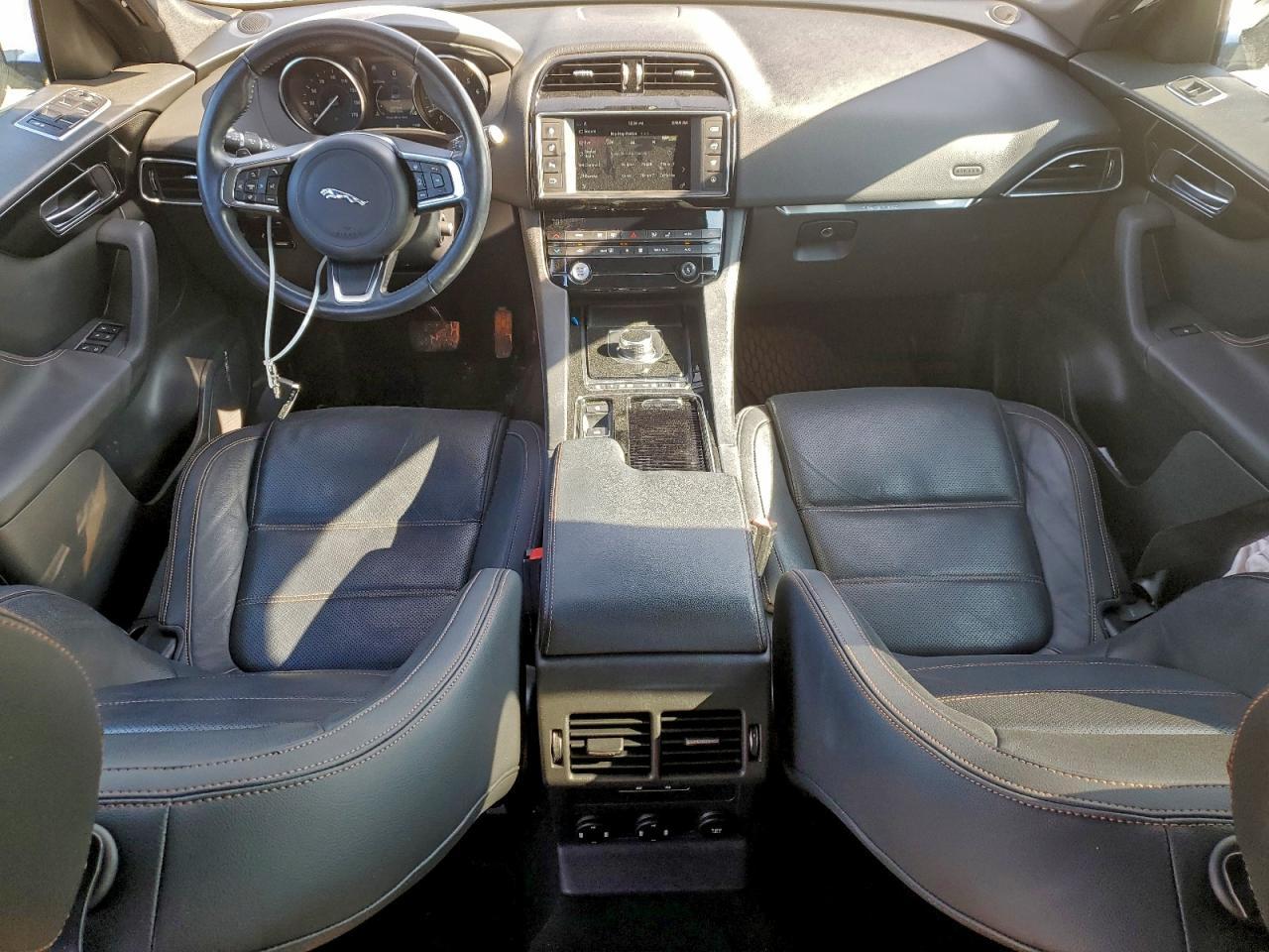 2018 JAGUAR F-Pace