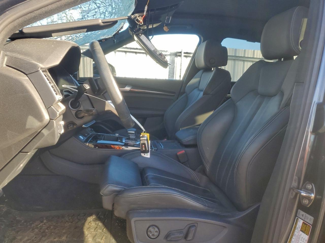 2023 AUDI SQ5