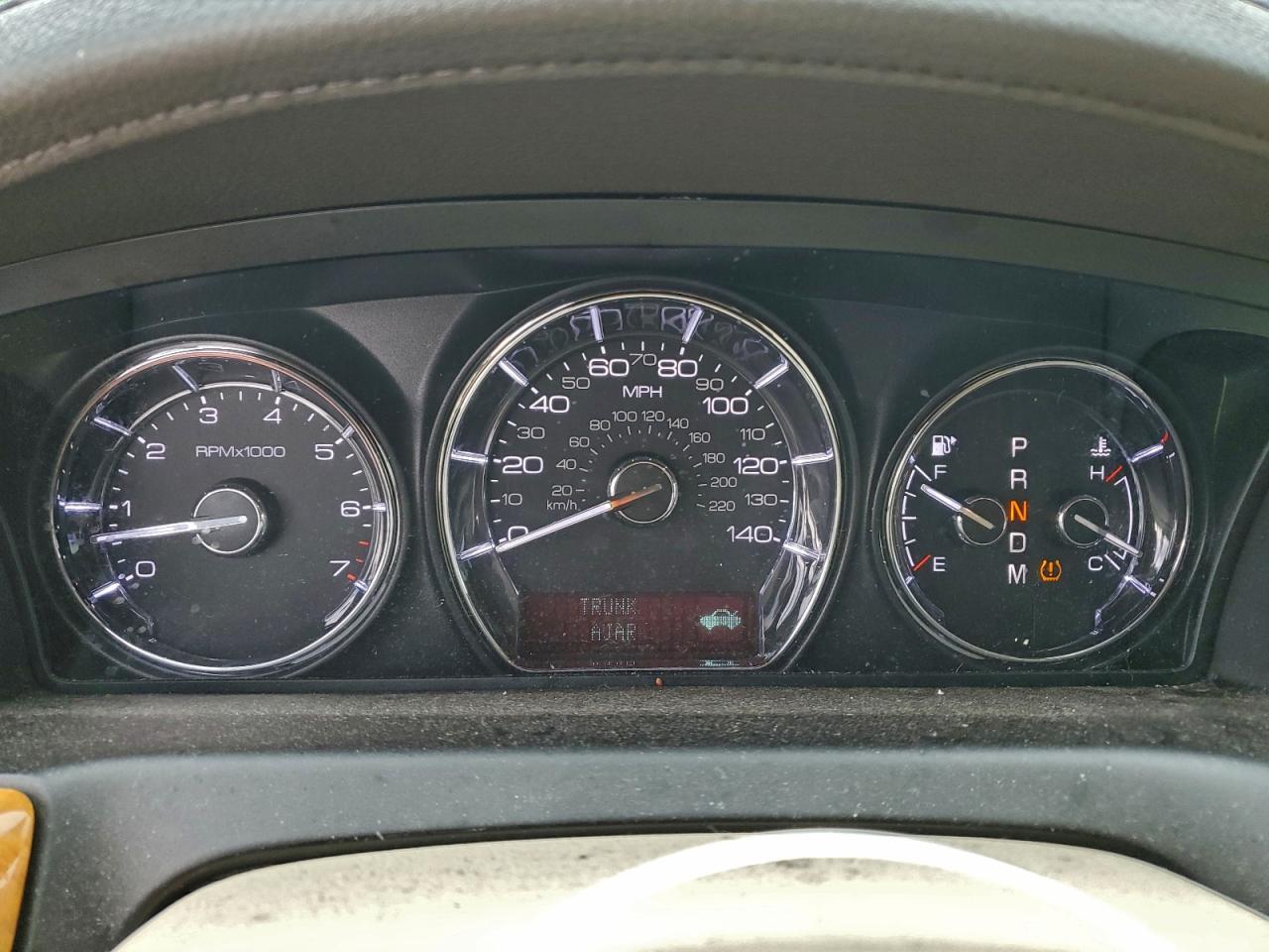 2011 LINCOLN MKS