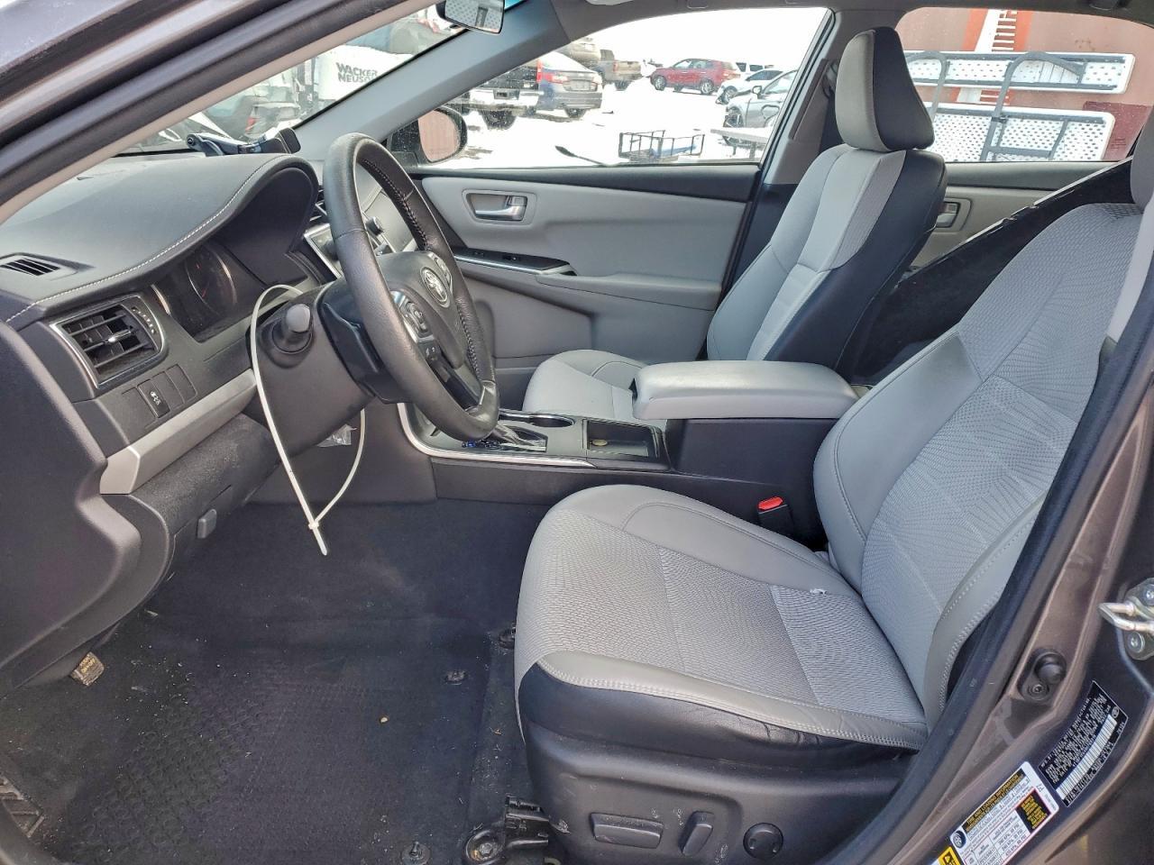2017 TOYOTA CAMRY