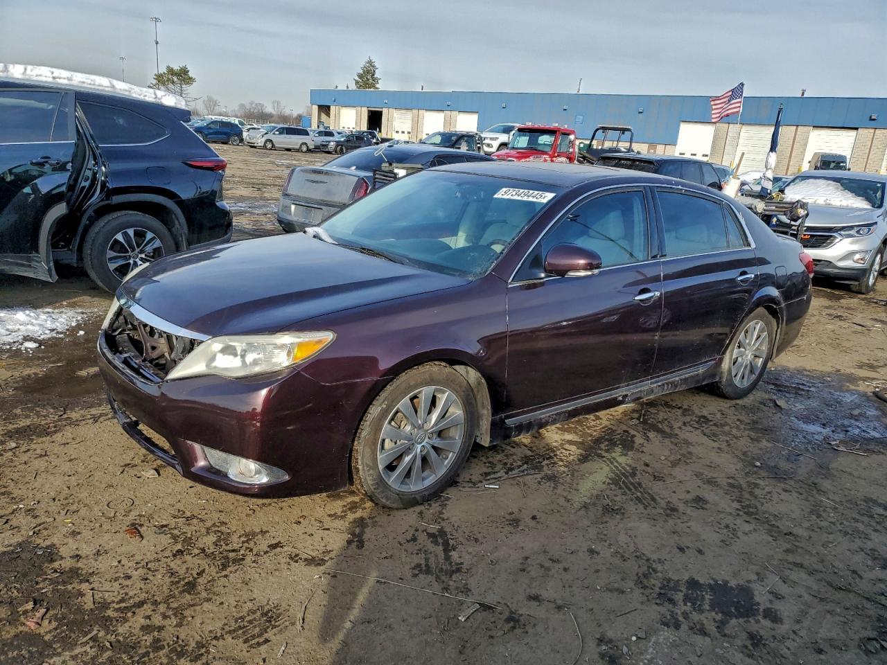 2011 TOYOTA Avalon