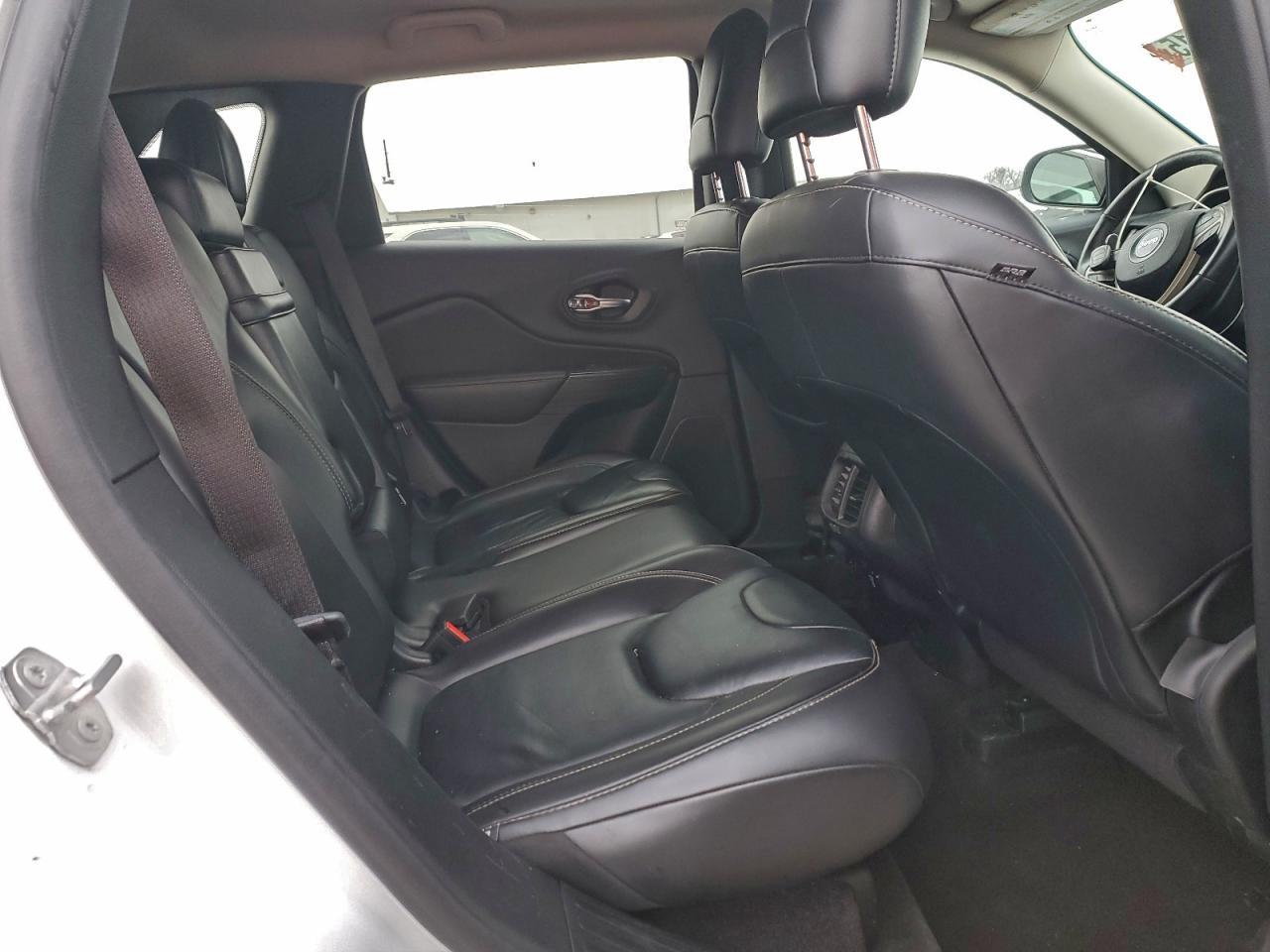 2017 JEEP CHEROKEE