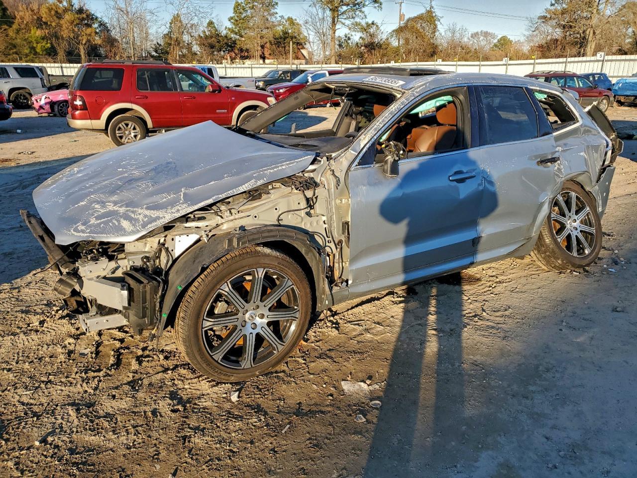 2018 VOLVO XC60