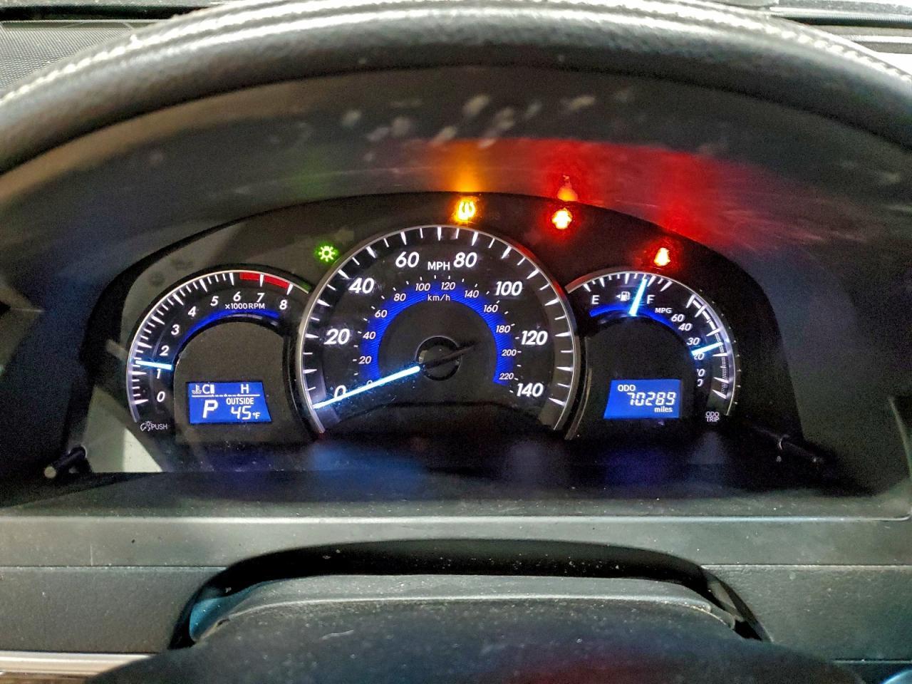 2013 TOYOTA CAMRY