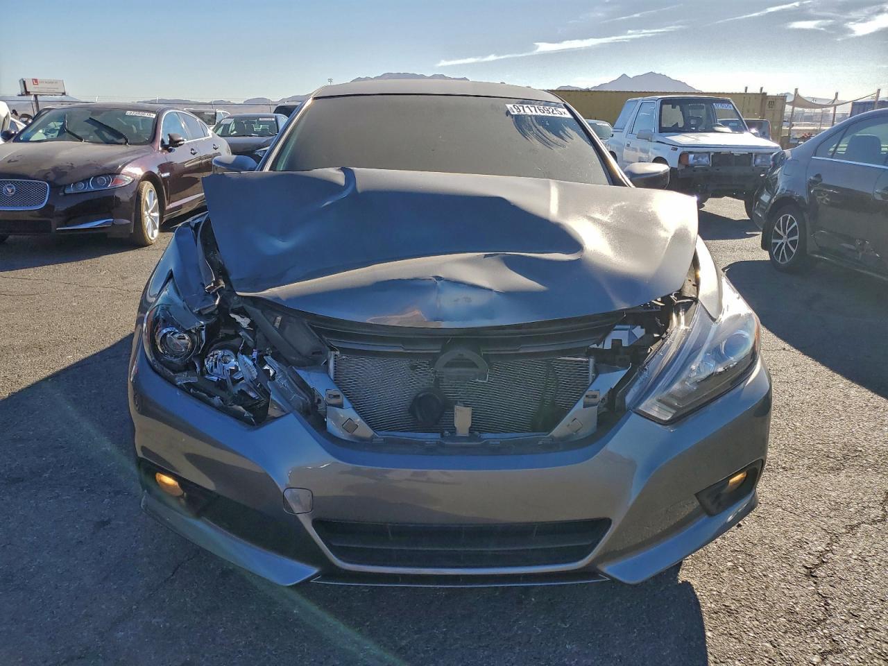 2017 NISSAN ALTIMA