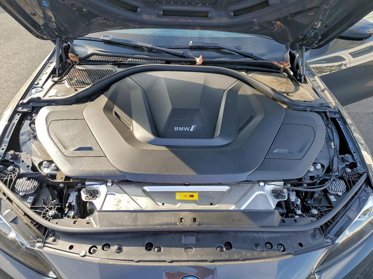 2023 BMW i4