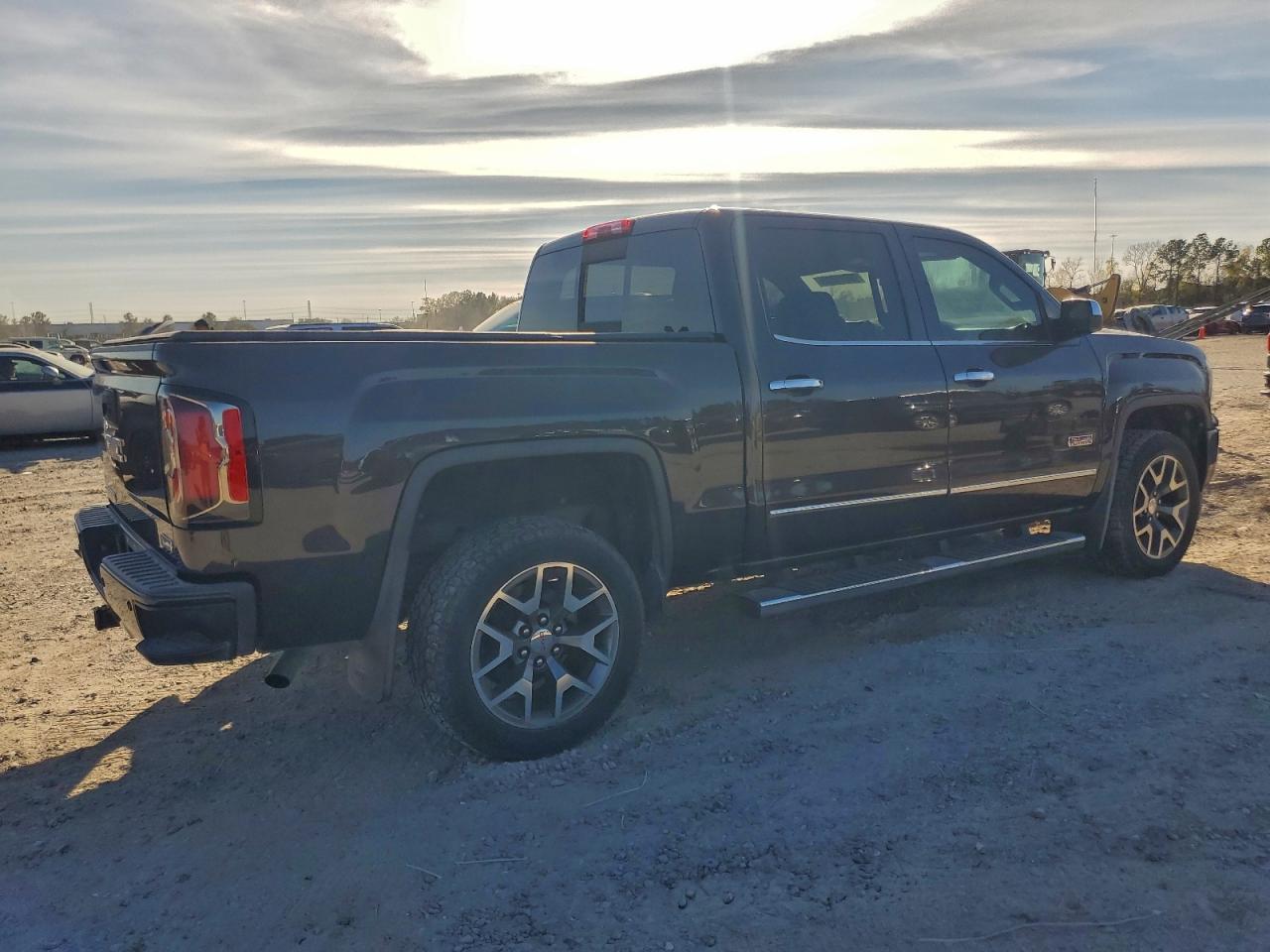 2016 GMC Sierra