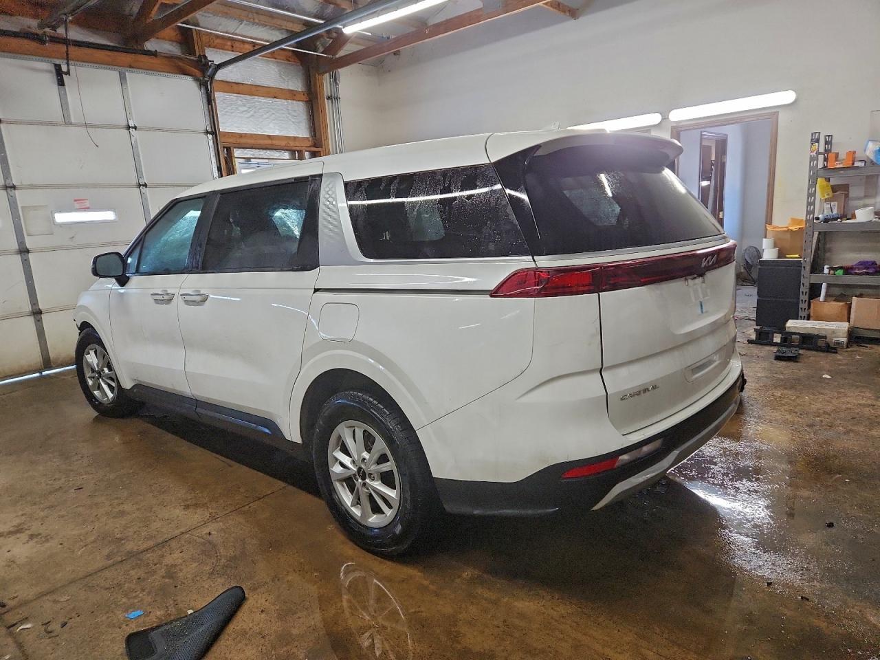 2023 KIA Carnival