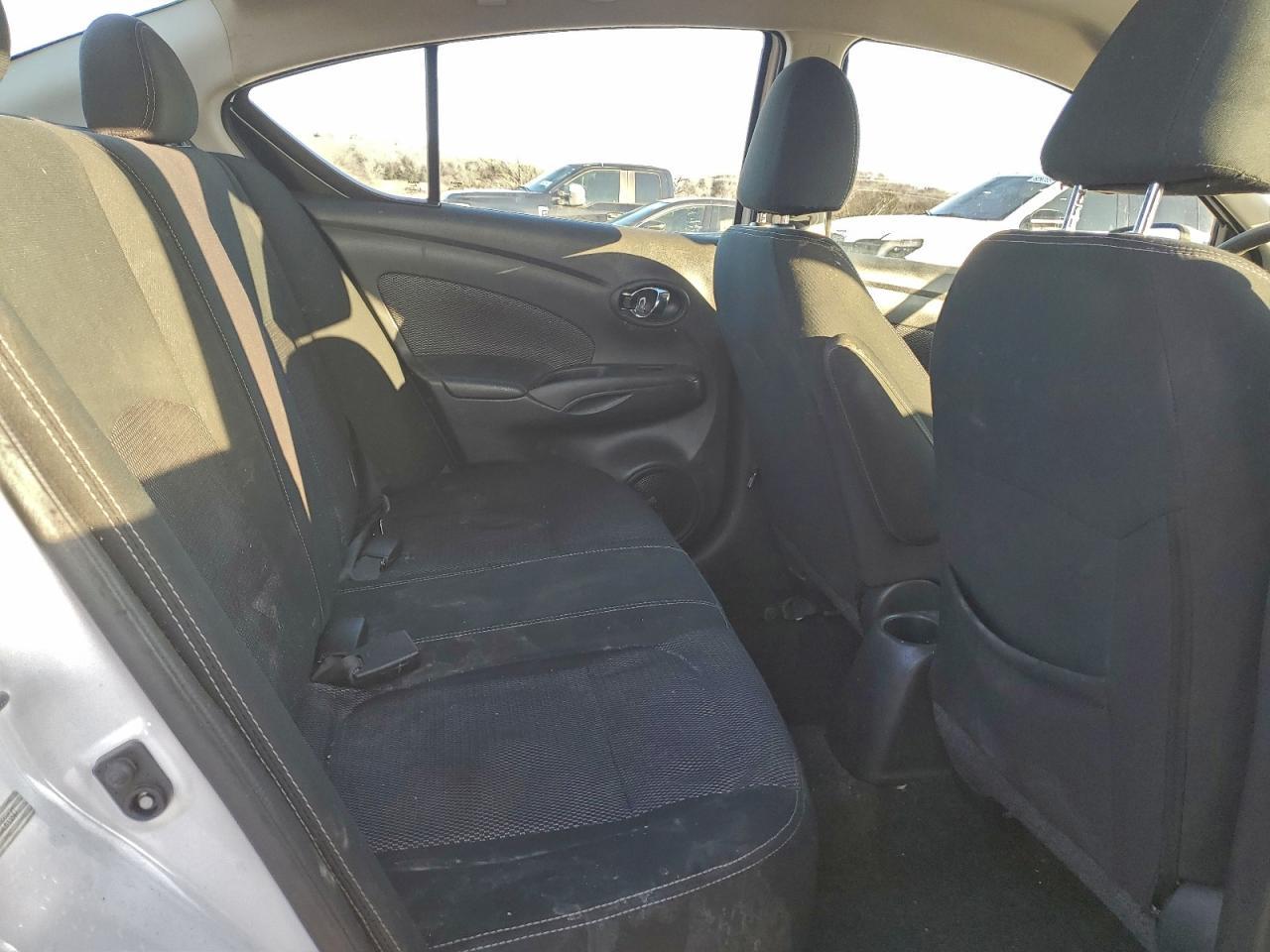 2018 NISSAN VERSA