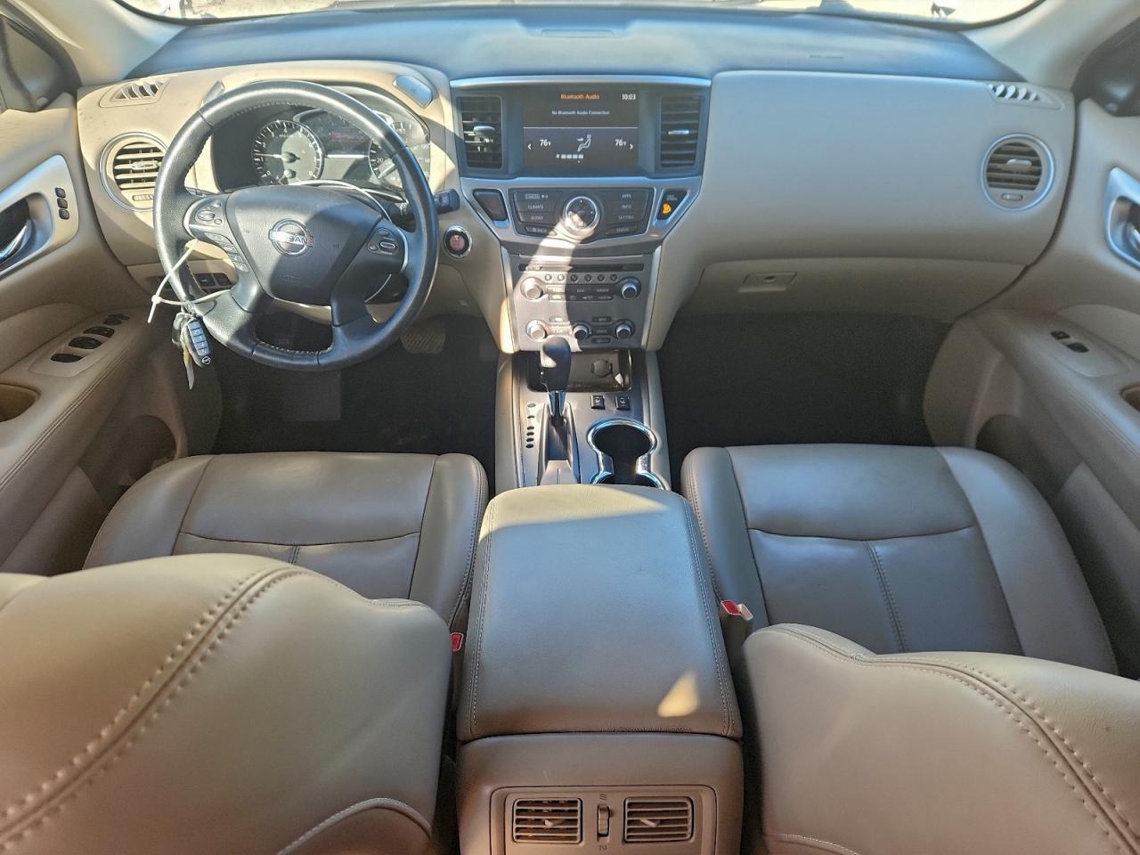 2017 NISSAN PATHFINDER