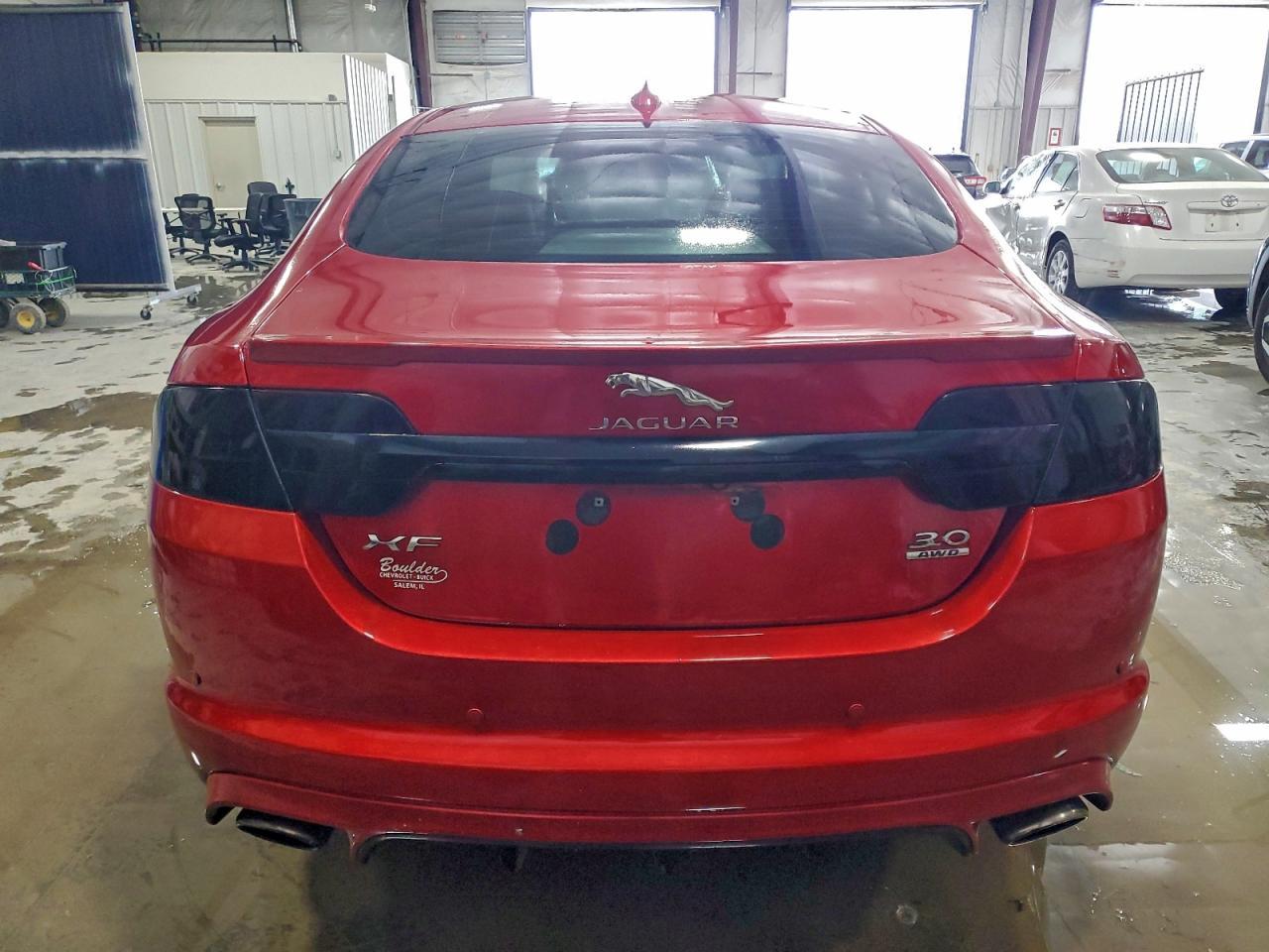 2015 JAGUAR XF