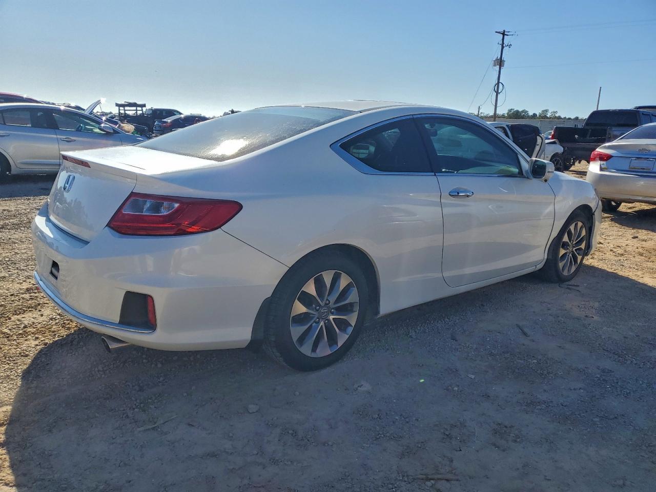 2015 HONDA ACCORD