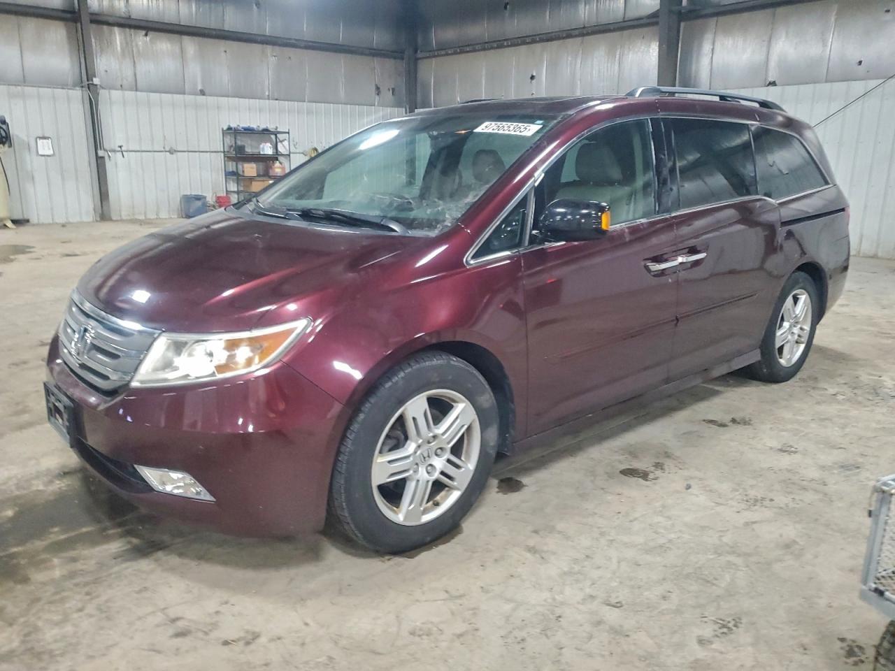 2013 HONDA ODYSSEY
