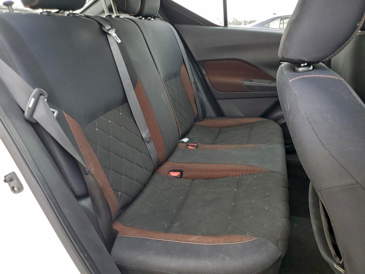 2018 NISSAN KICKS